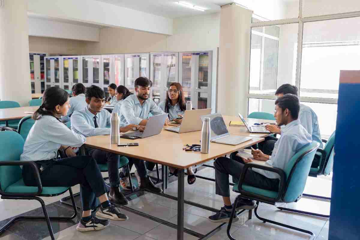 Acropolis Institute of Technology & Research Indore Classroom photo 38