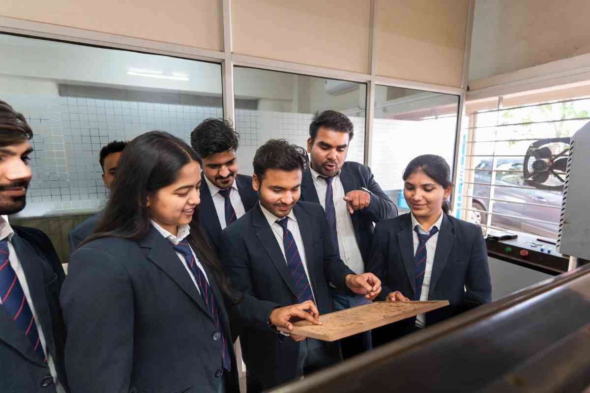 Acropolis Institute of Management Studies & Research Indore Classroom photo 5