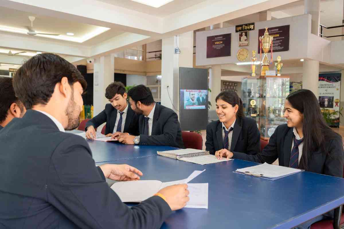 Acropolis Institute of Management Studies & Research Indore Classroom photo 55