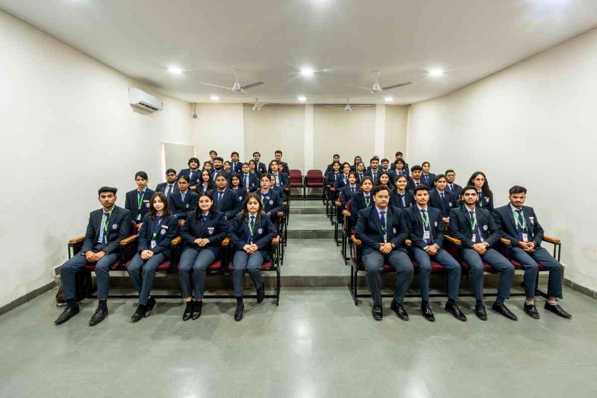 Acropolis Institute of Management Studies & Research Indore Classroom photo 65