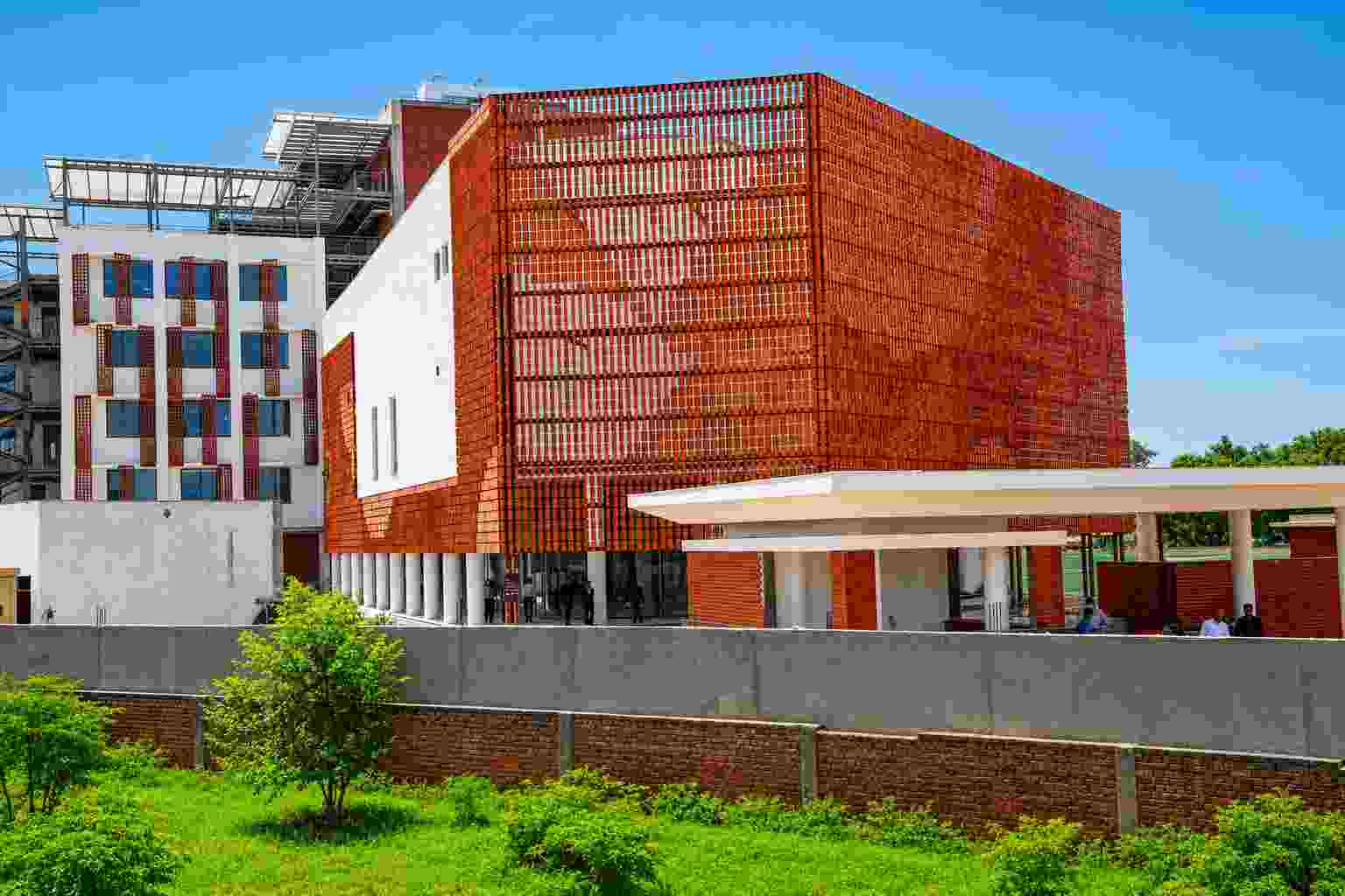 UDIT Gurgaon Academic Building photo 9