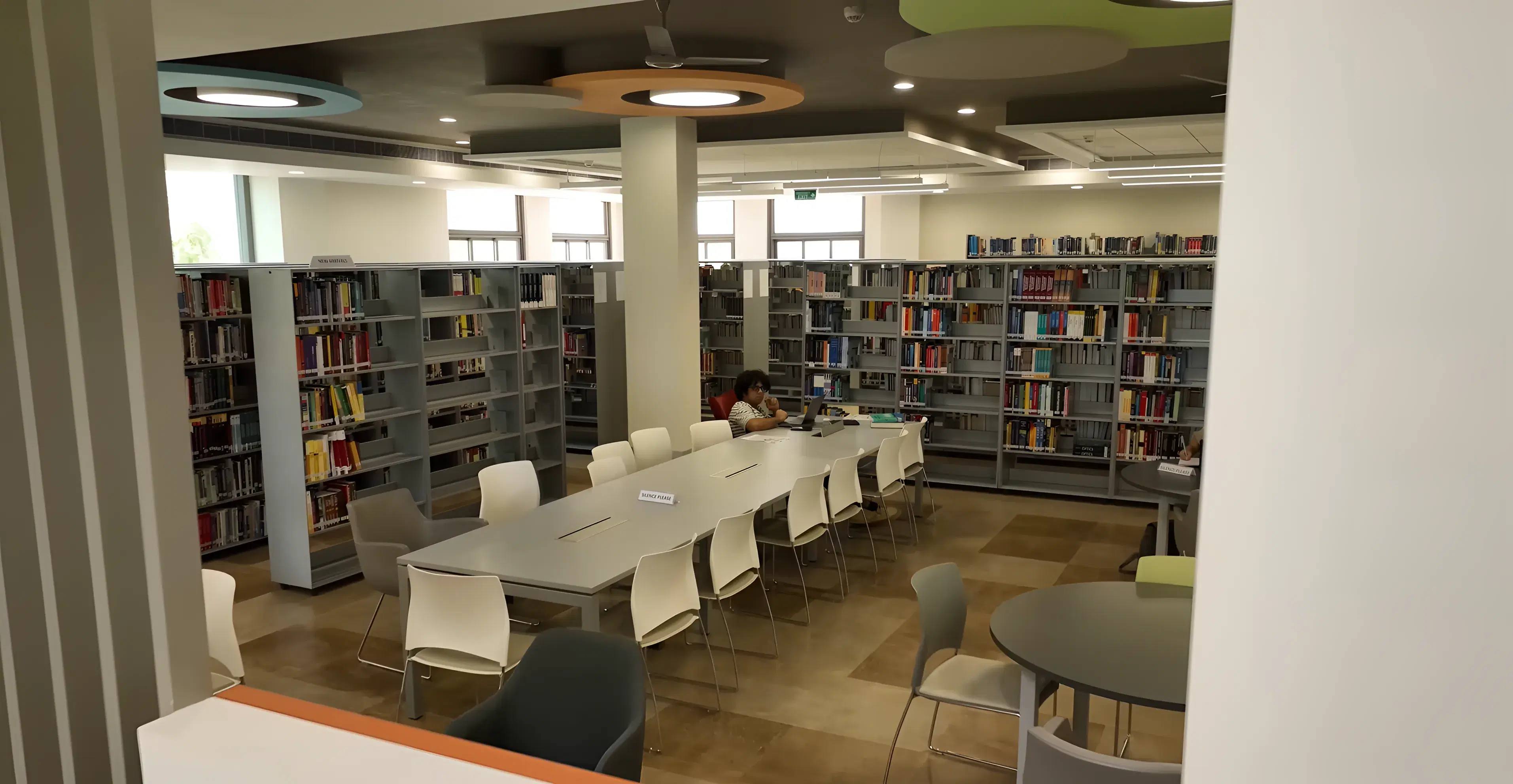 IFMR GSB library photo 1