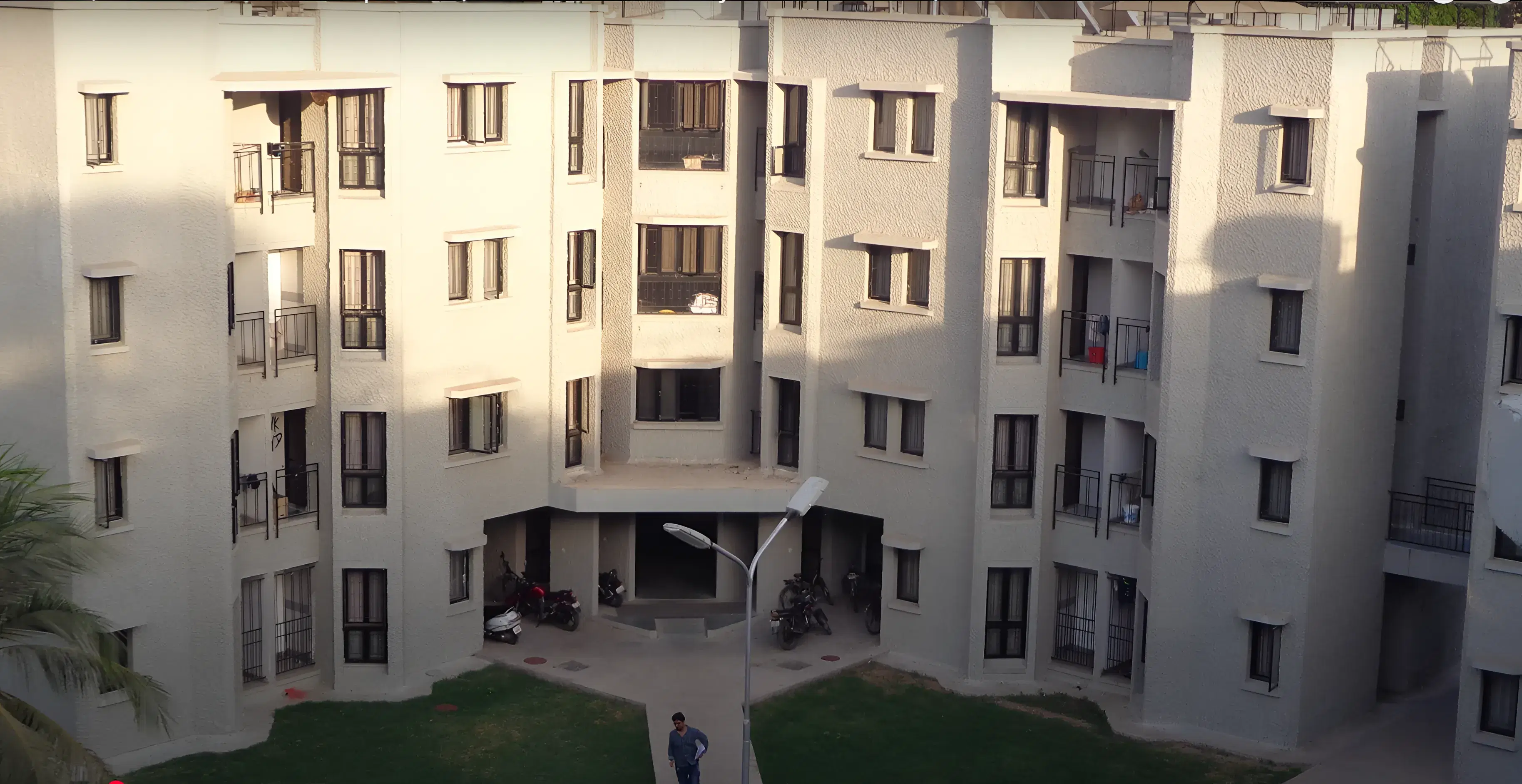 "Tribhuvan" Sahkari University Hostel photo 1