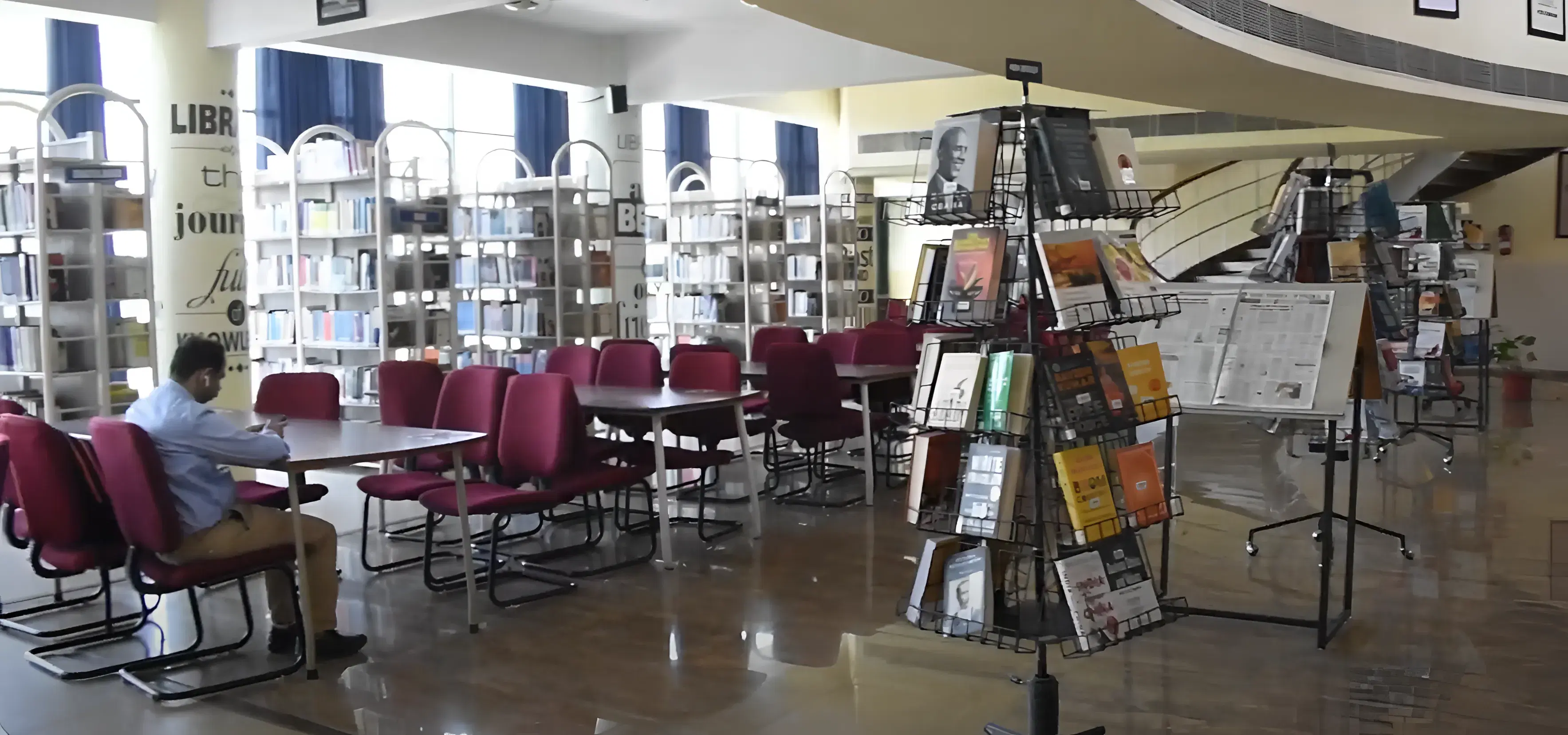 Jaipuria Institute of Management Library photo 1
