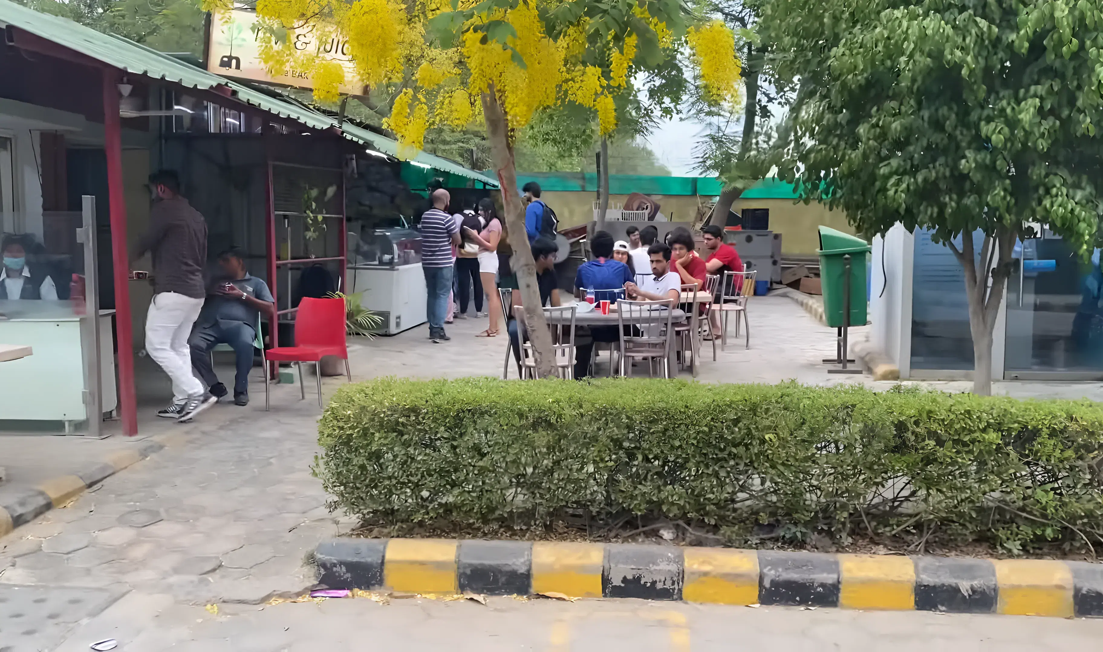 O.P. Jindal Global University, Jindal Global Business School Sonepat canteen photo 2