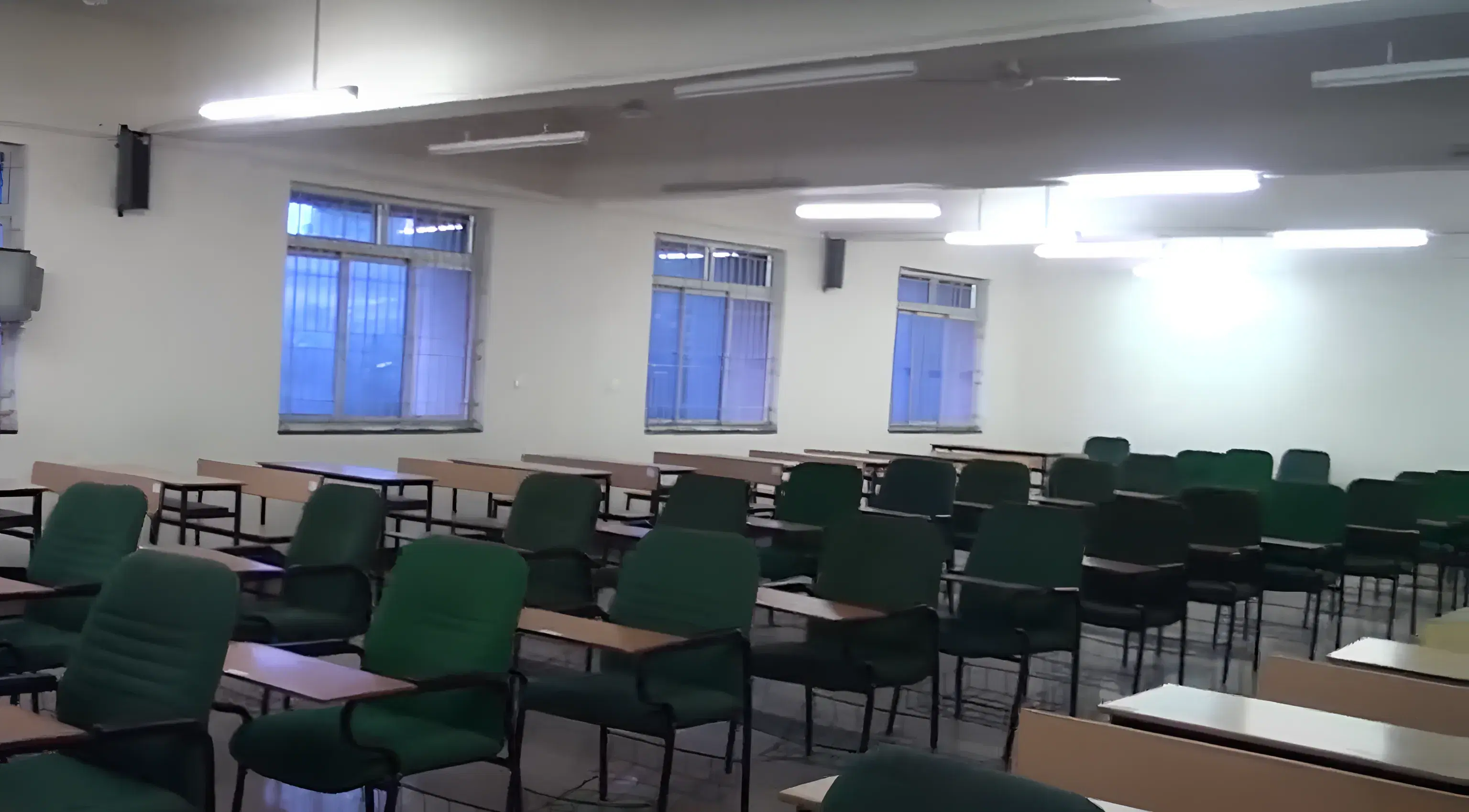 Sardar Vallabhbhai Patel International School of Textile & Management Coimbatore Academic Infrastructure photo 4