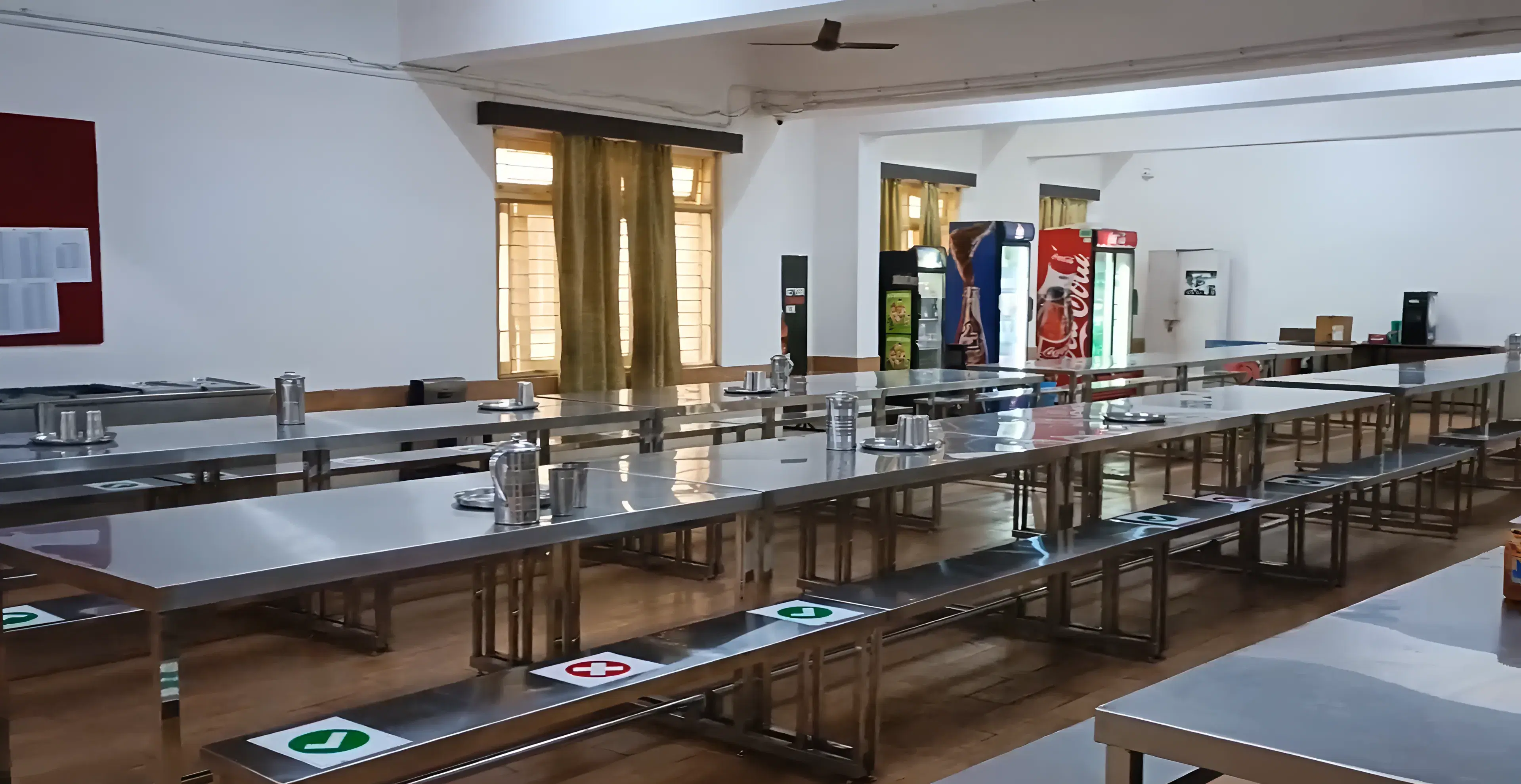 XIMB canteen photo 2