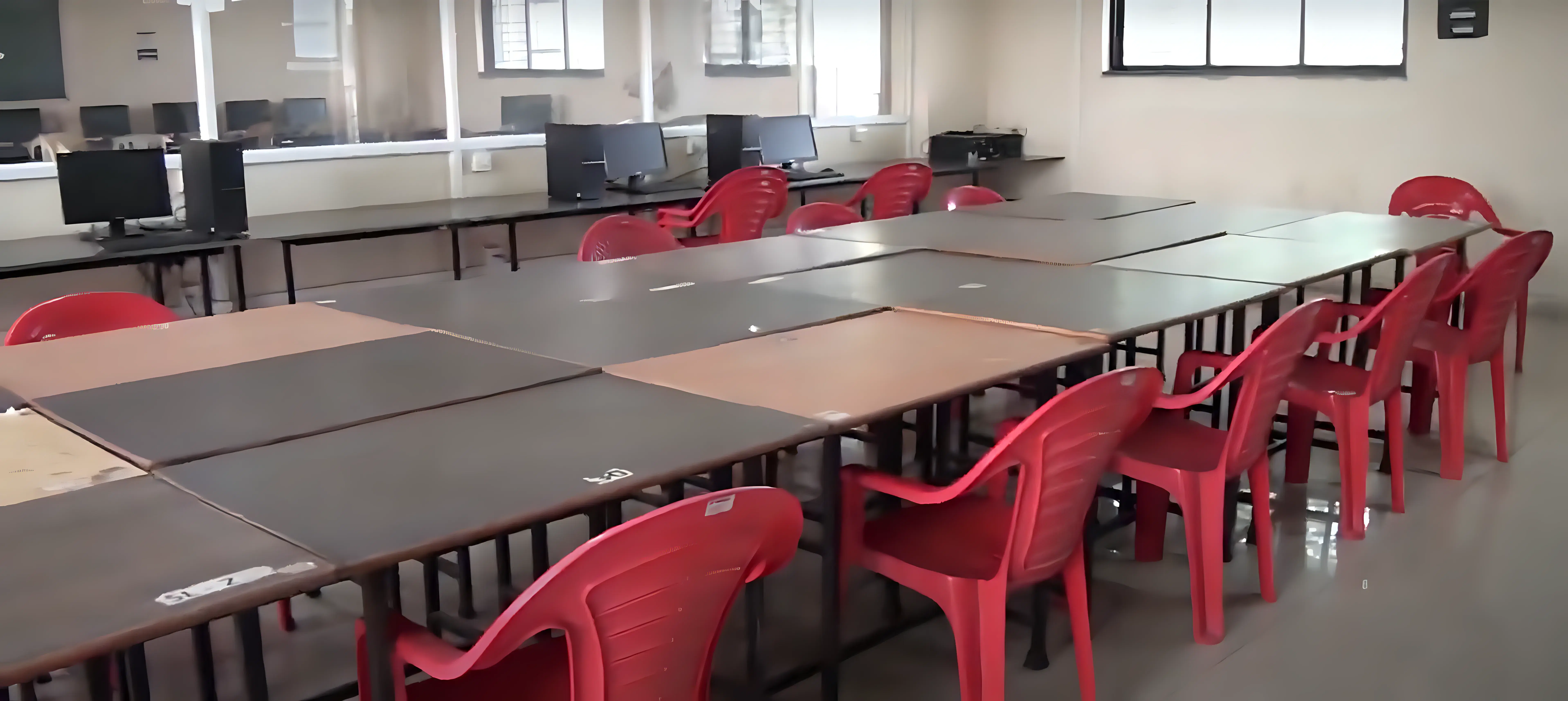 Padmabhooshan Vasantdada Patil Institute of Technology Sangli Library photo 2