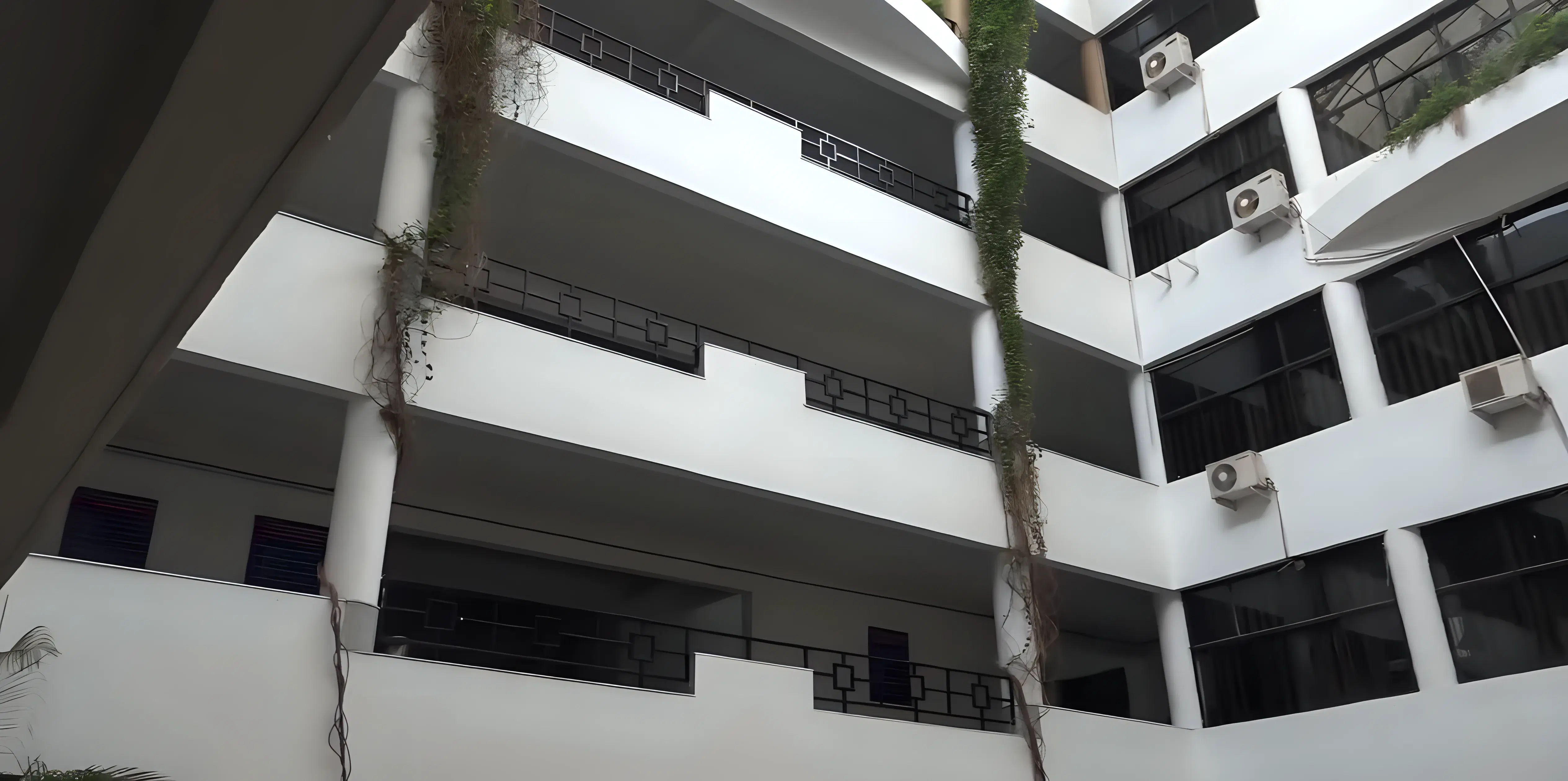 Tulsiramji Gaikwad Patil College of Engineering and Technology Nagpur academic infrastructure photo 4