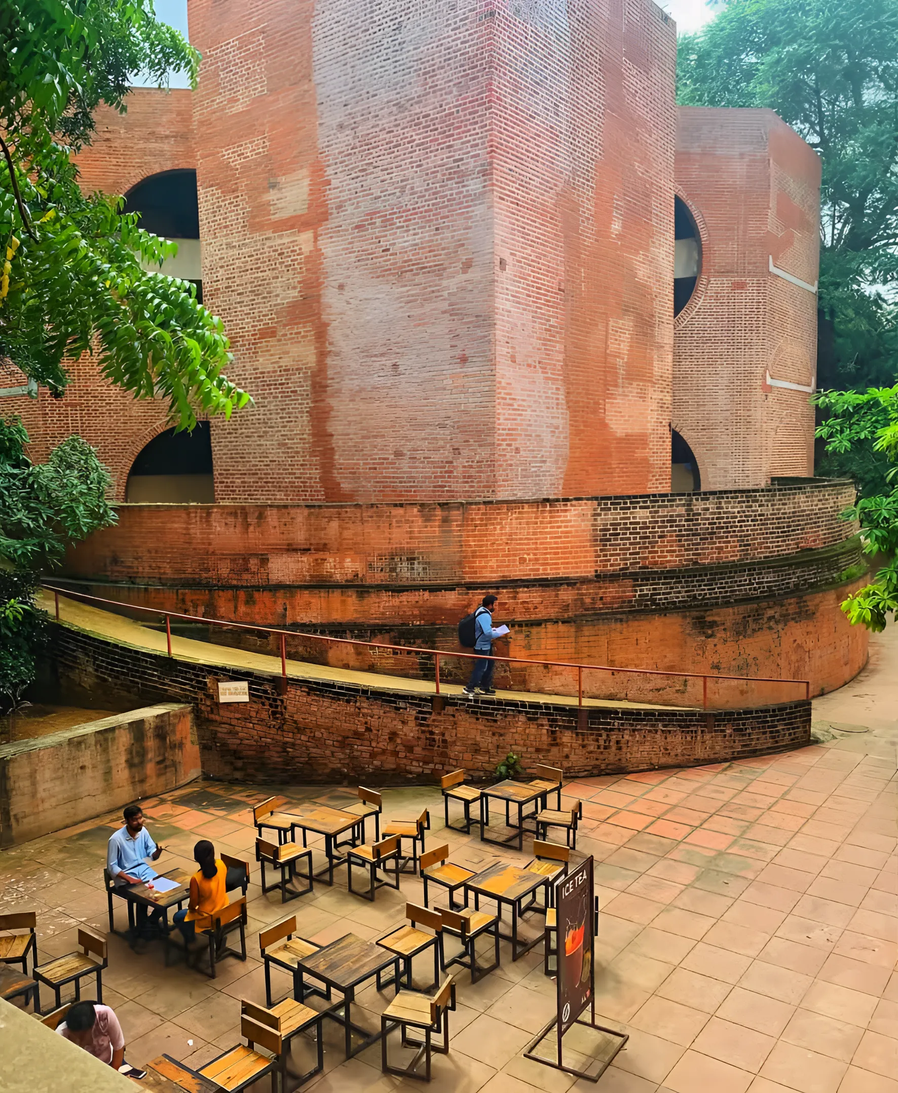 IIM Ahmedabad academic infrastructure photo 12