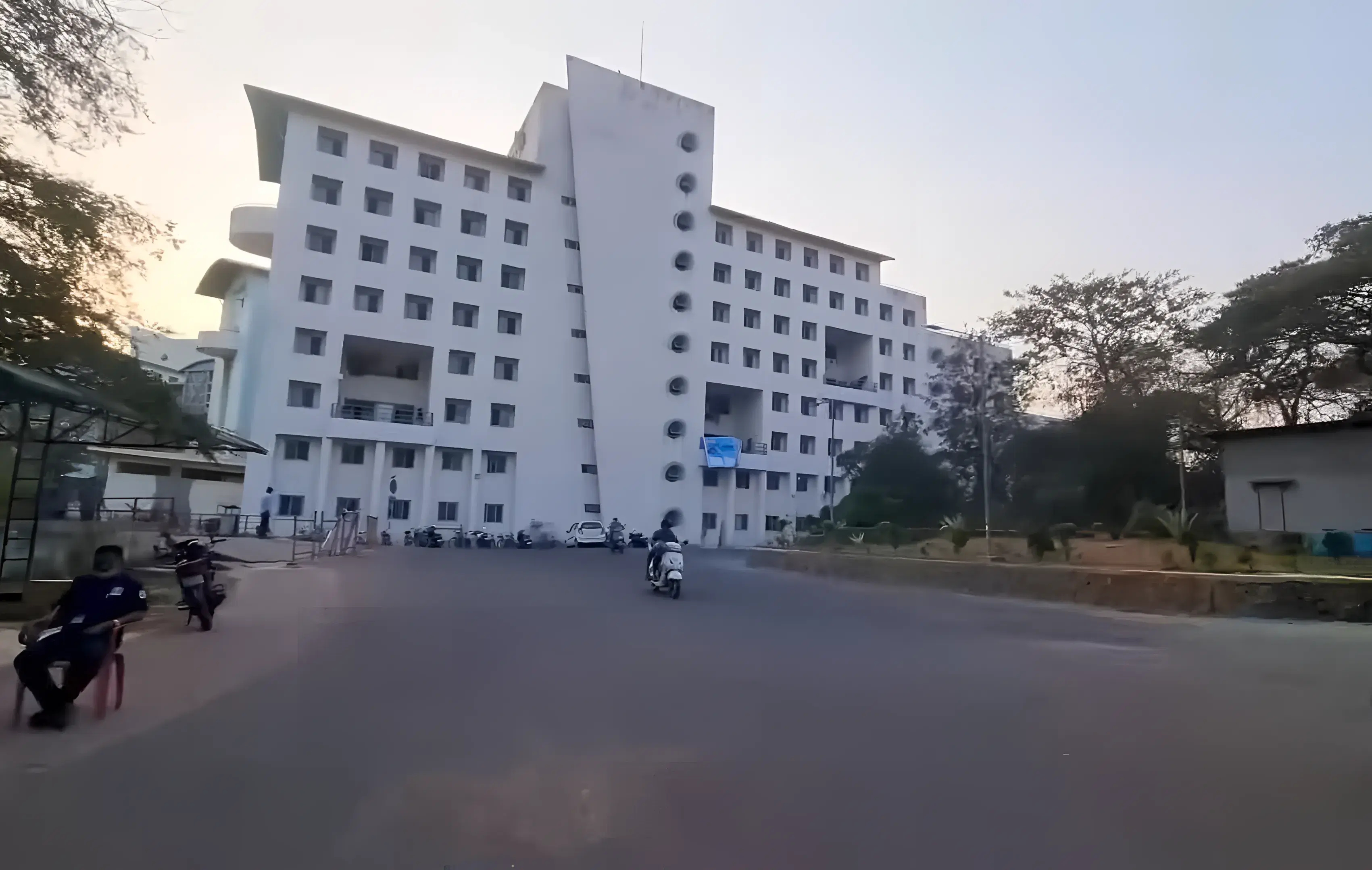 IIT Bombay academic infrastructure photo 8