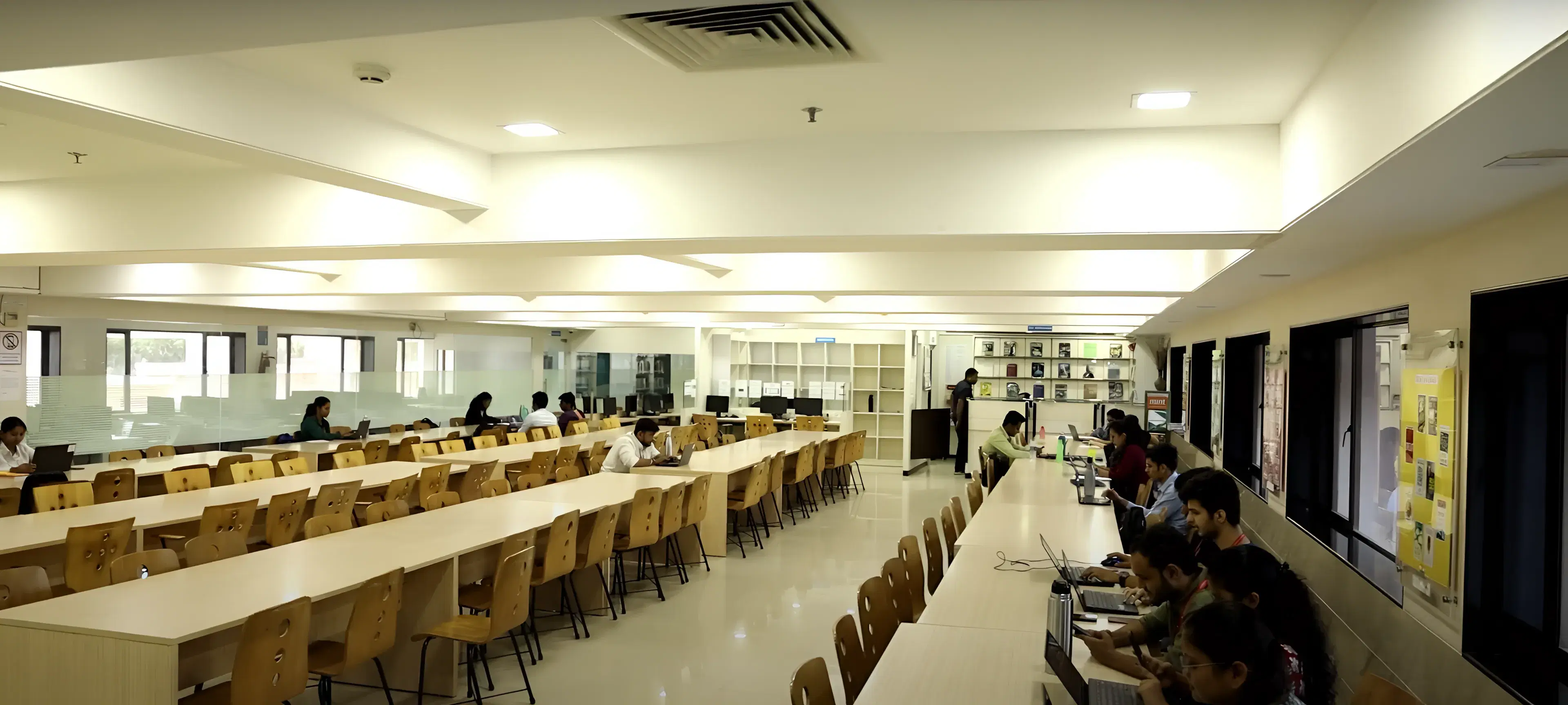 Chetana's Institute of Management and Research Mumbai Lab photo 1