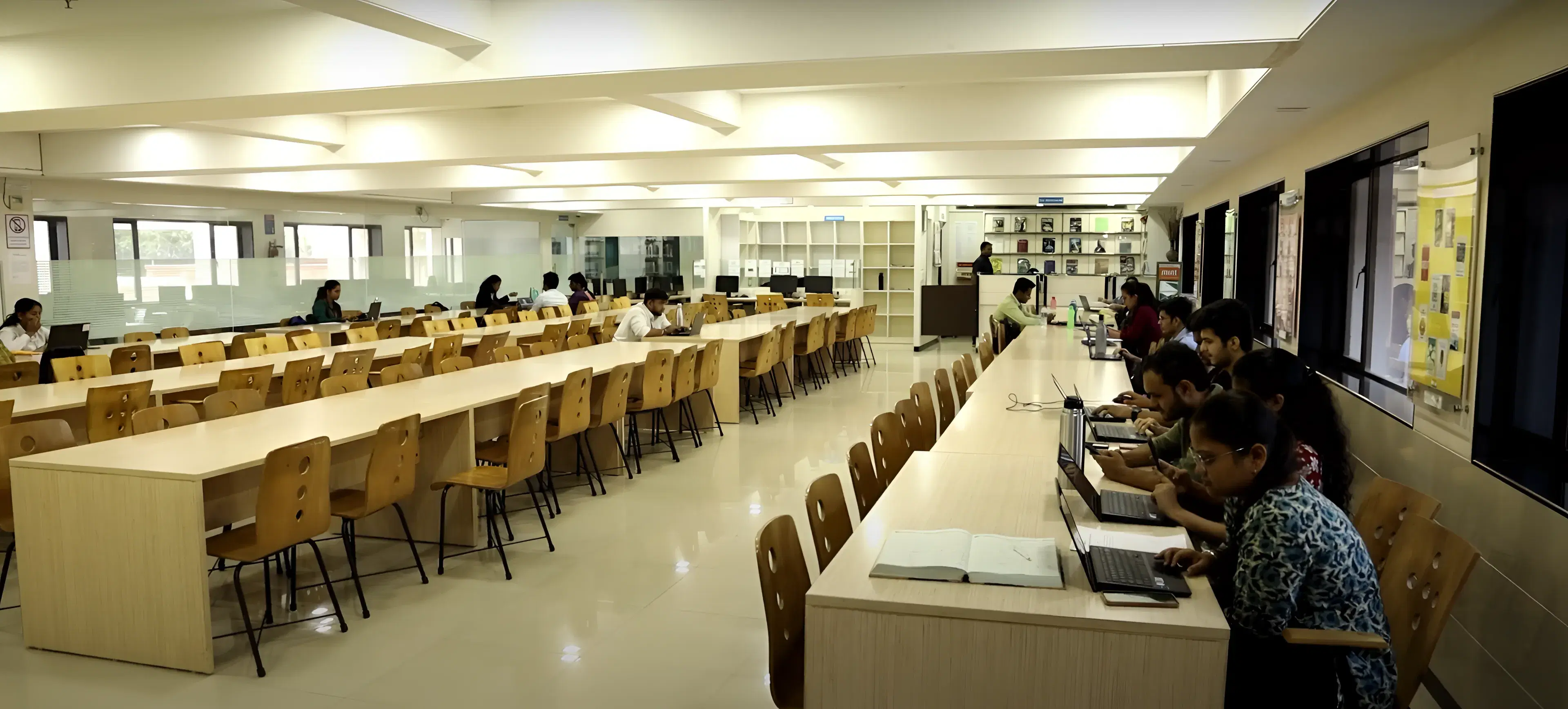 Chetana's Institute of Management and Research Mumbai Lab photo 2