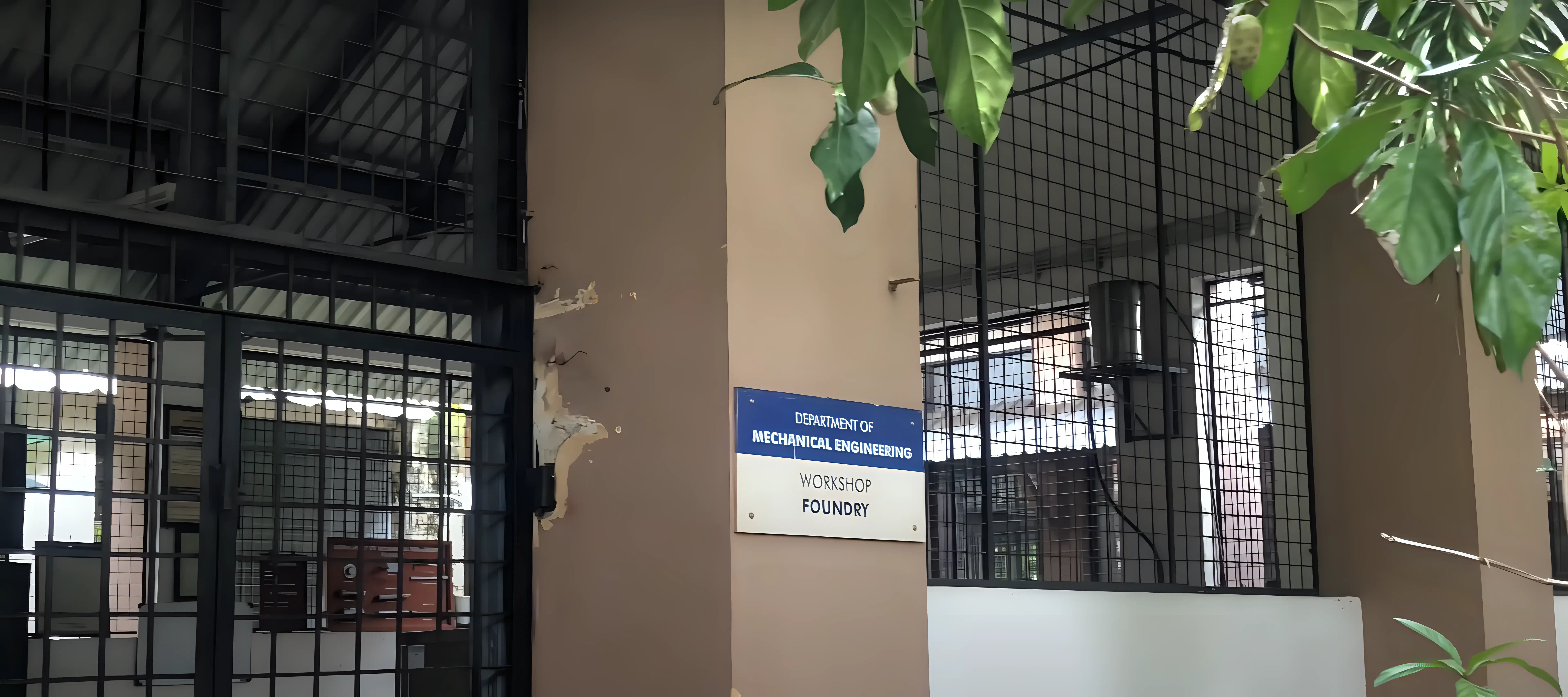 Government Engineering College Kozhikode Library photo 2