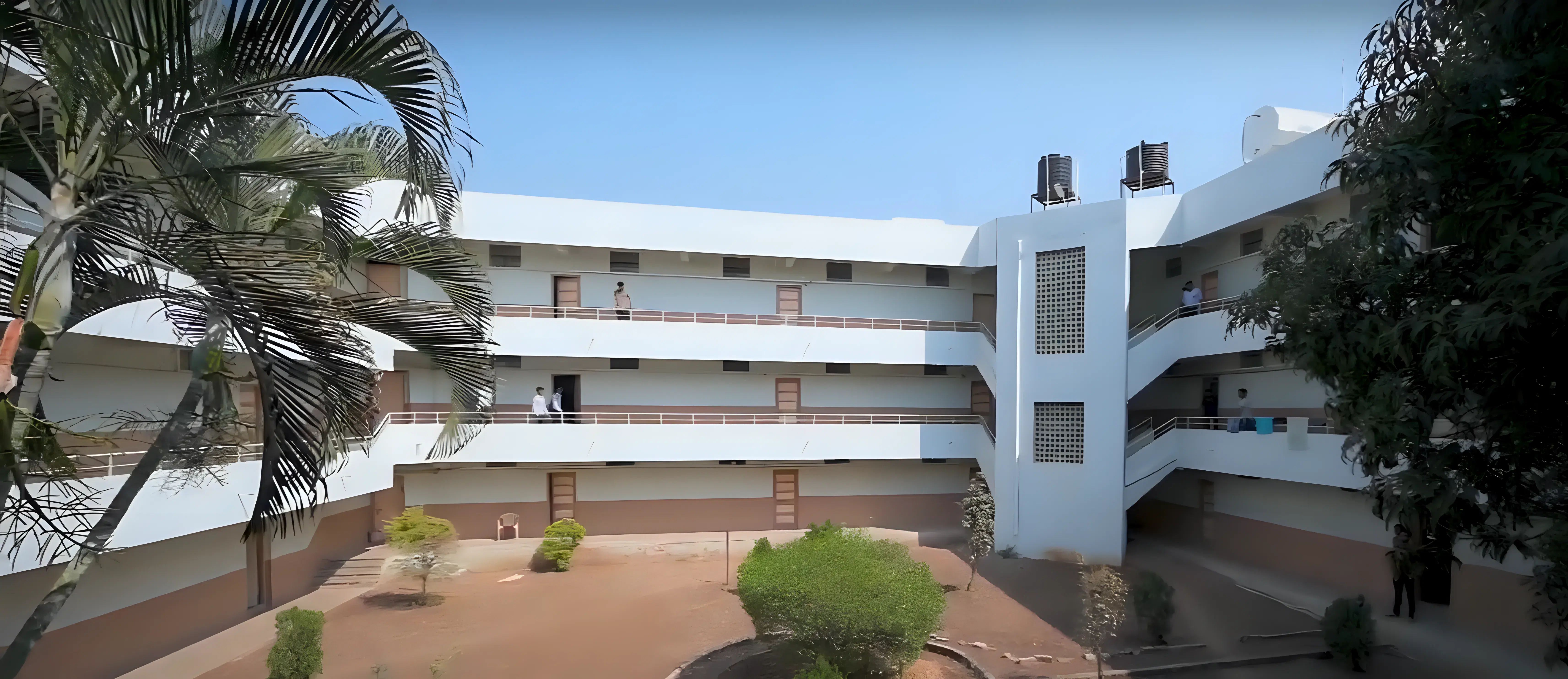 Dr. Vithalrao Vikhe Patil College of Engineering Ahmednagar Hostel photo 1