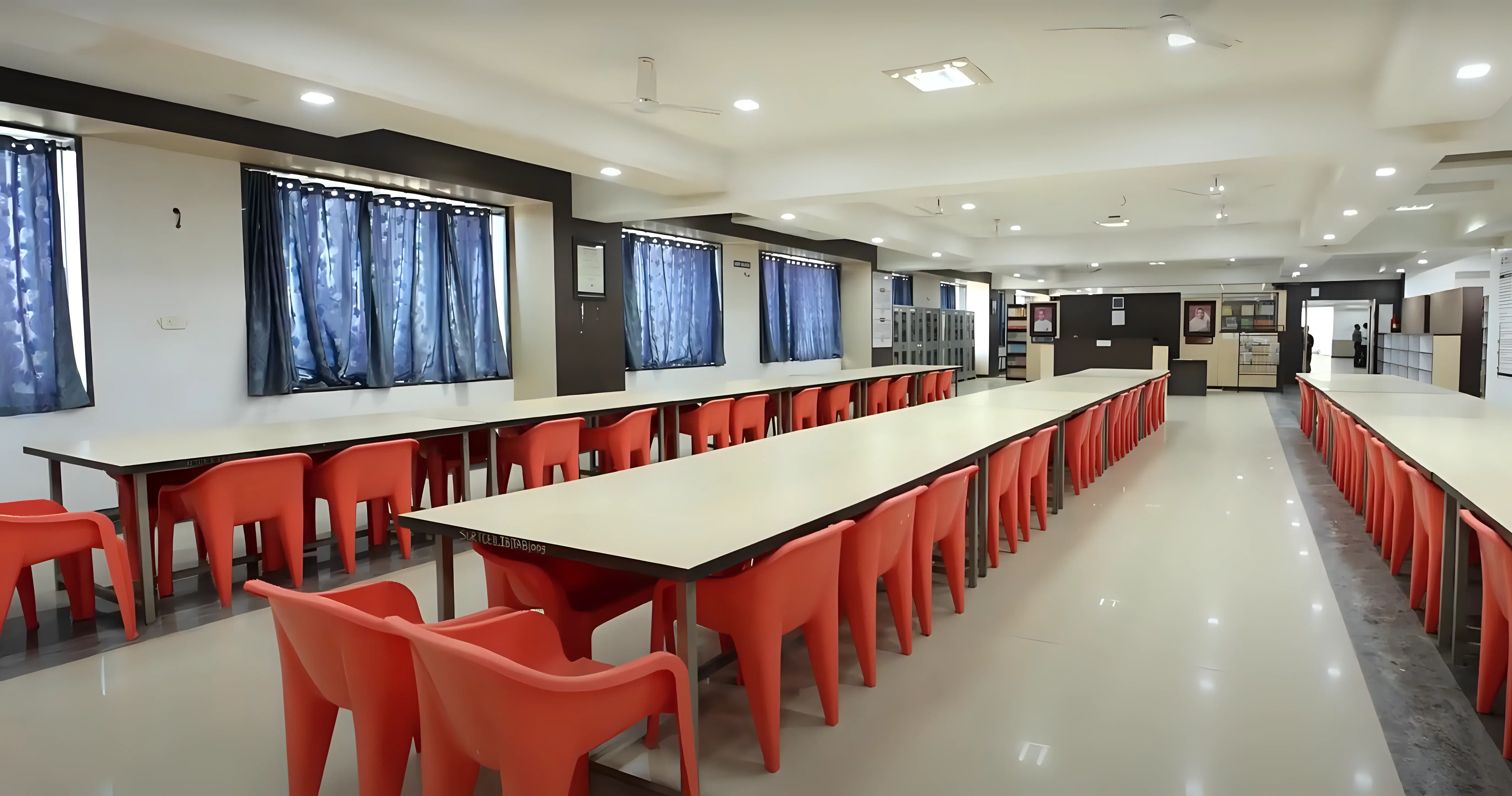 Shree L. R. Tiwari College of Engineering Thane Library photo 2