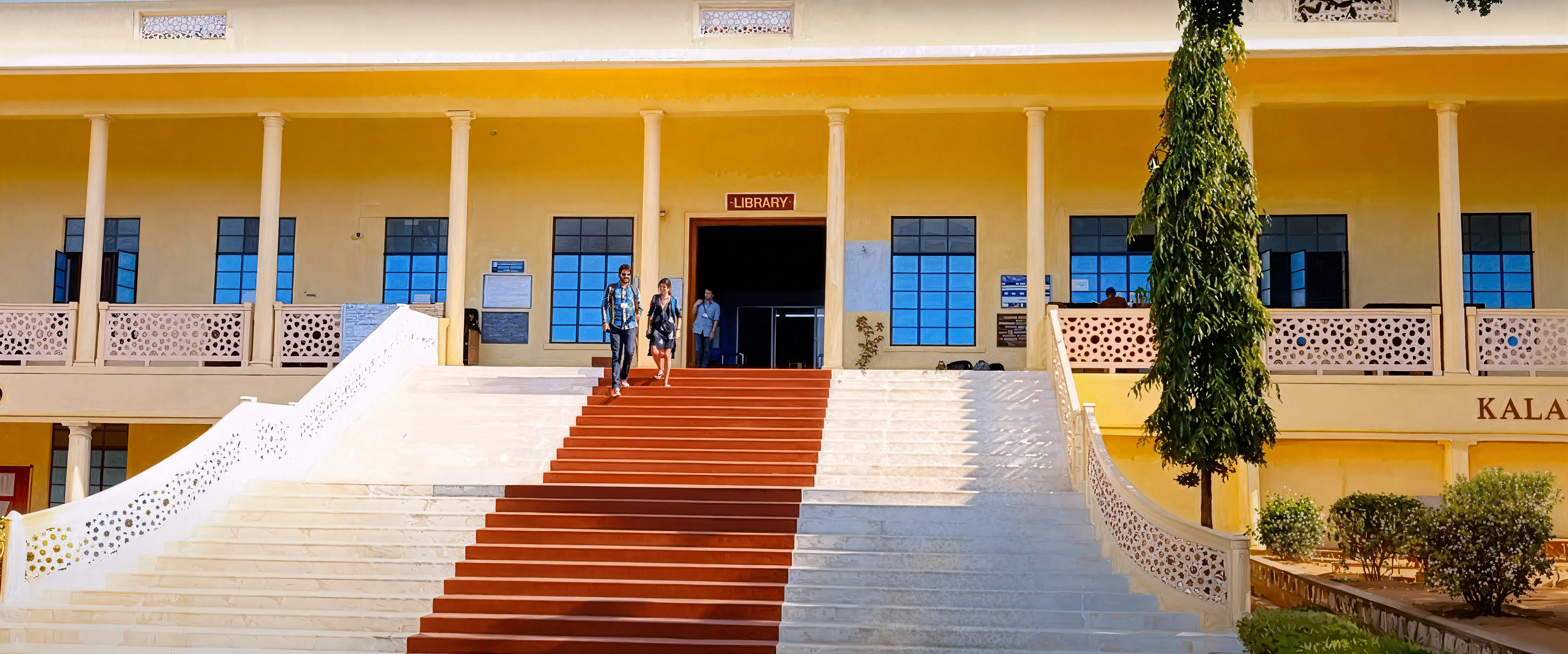 Thiagarajar College Library photo 1