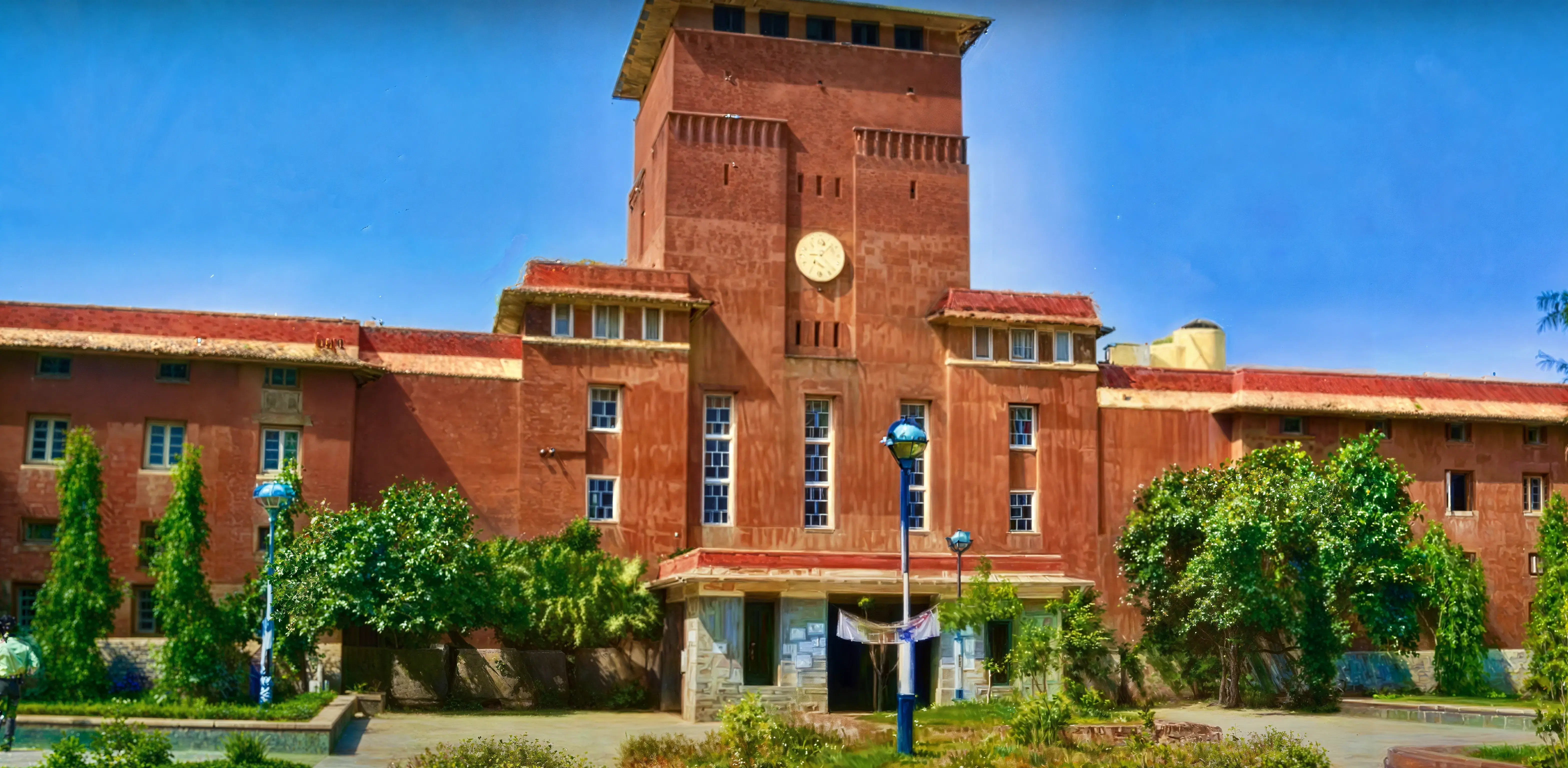 Vivekananda College Campus photo 1
