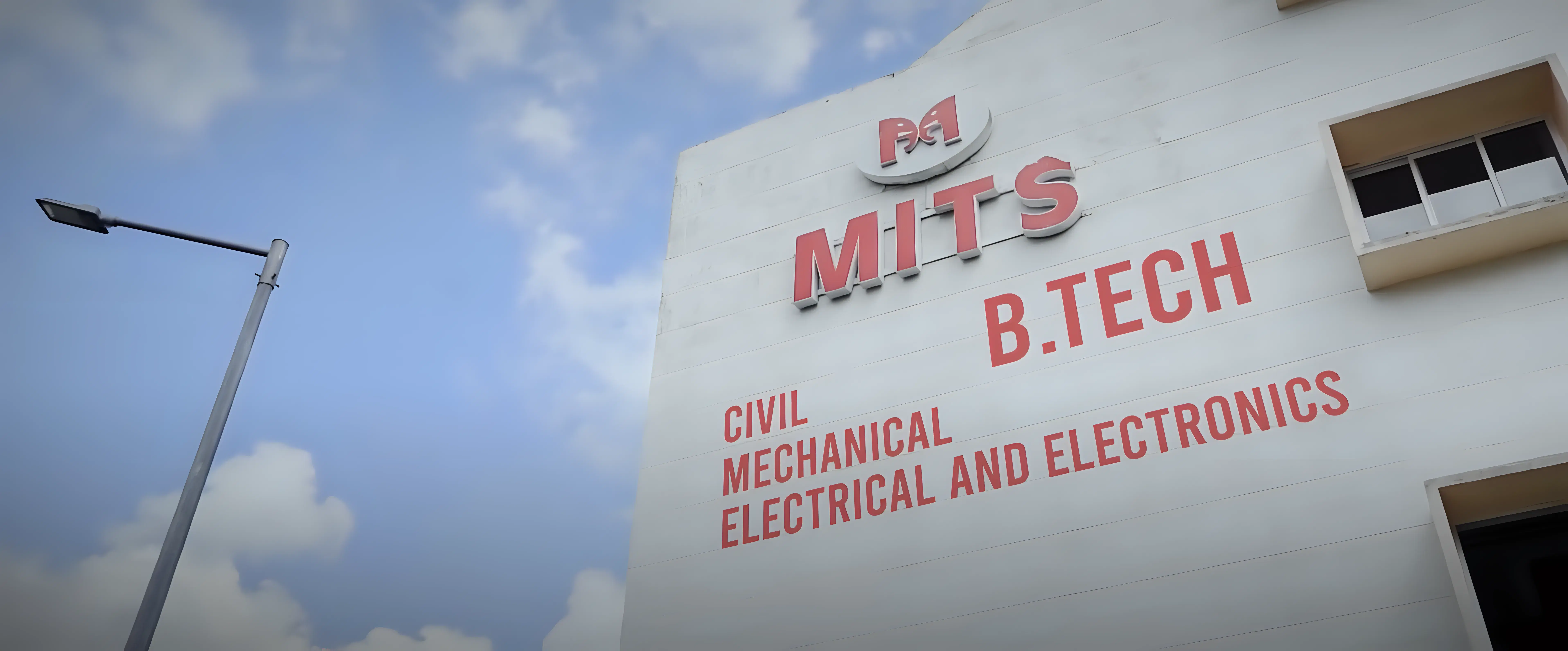 MITS Varikoli Library photo 1