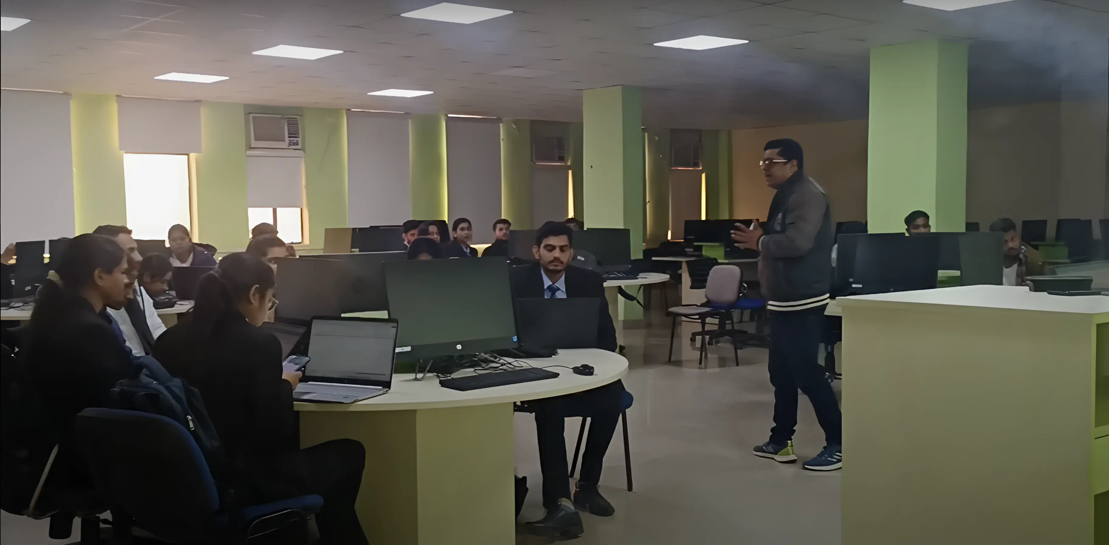 Lloyd Business School Greater Noida Academic Infrastructure photo 1