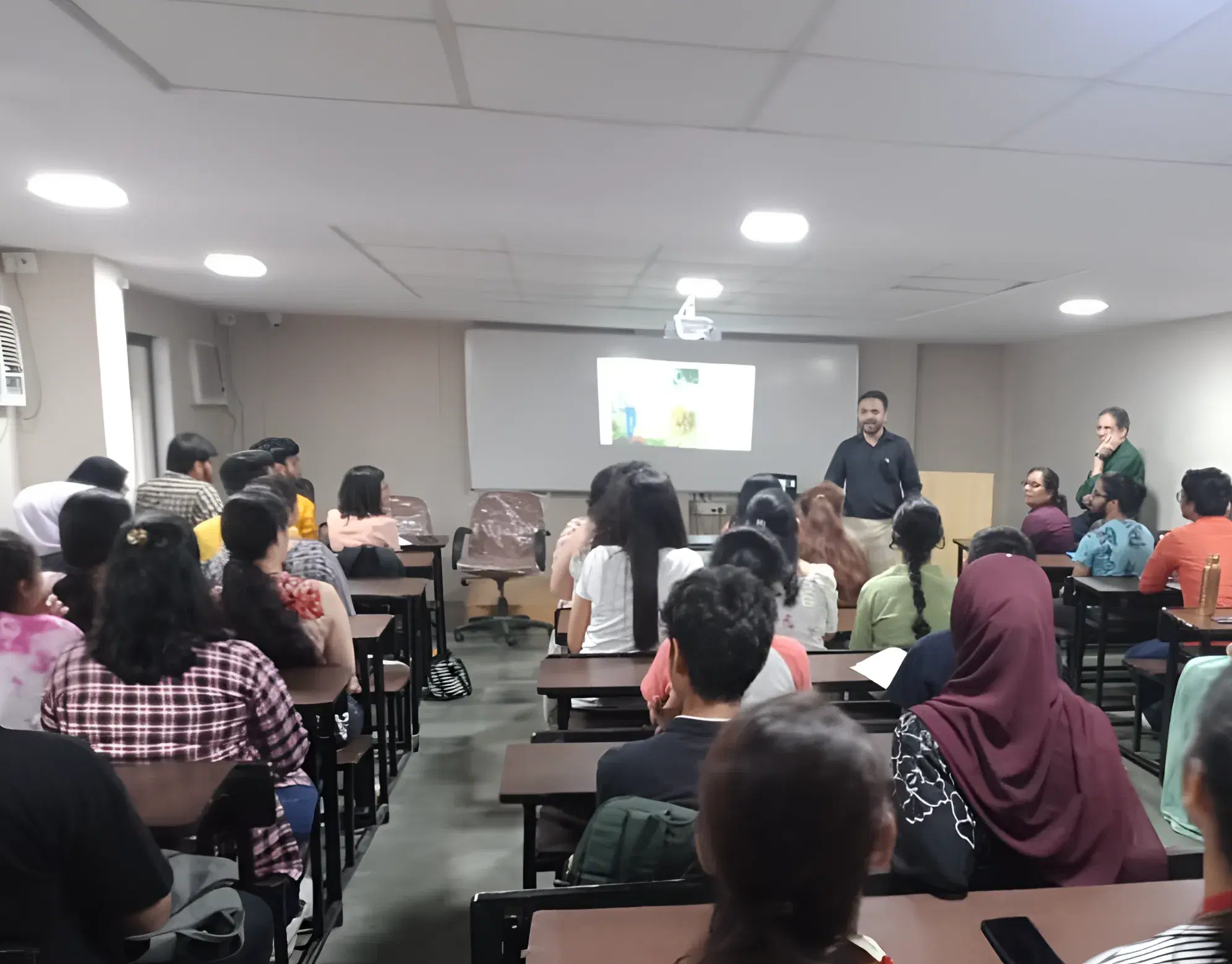 ICRI Mumbai academic infrastructure photo 3