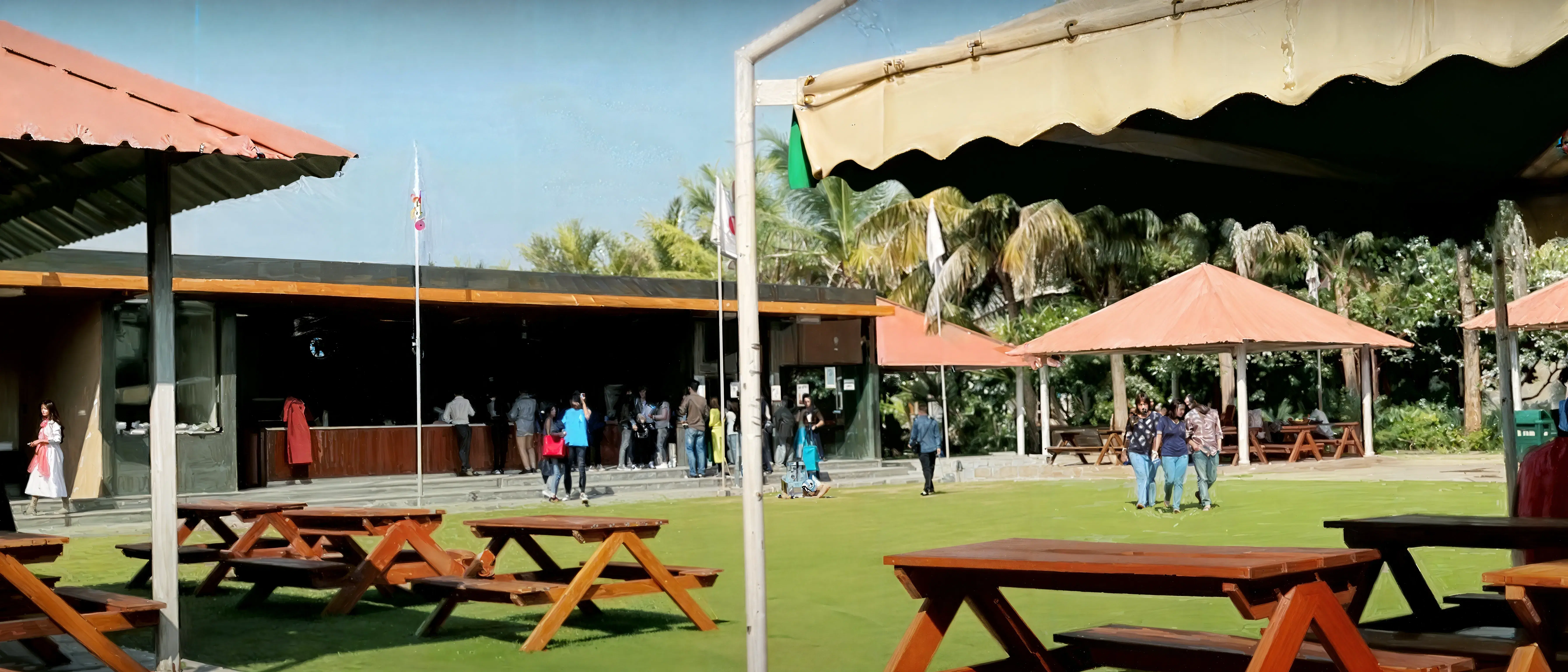 IQ City United World School of Business Kolkata Canteen photo 1