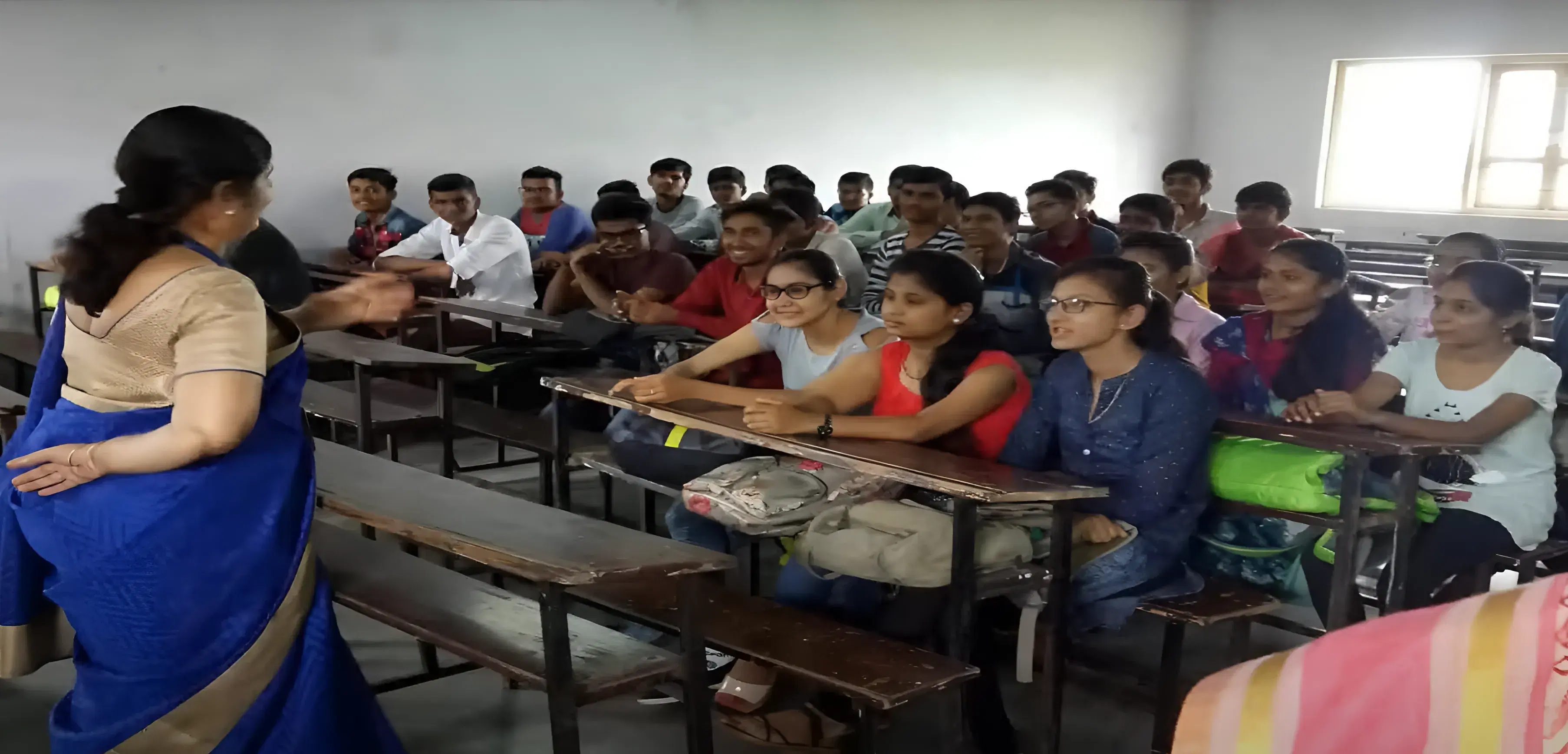 Vivekanand College Surat Academic Infrastructure photo 3