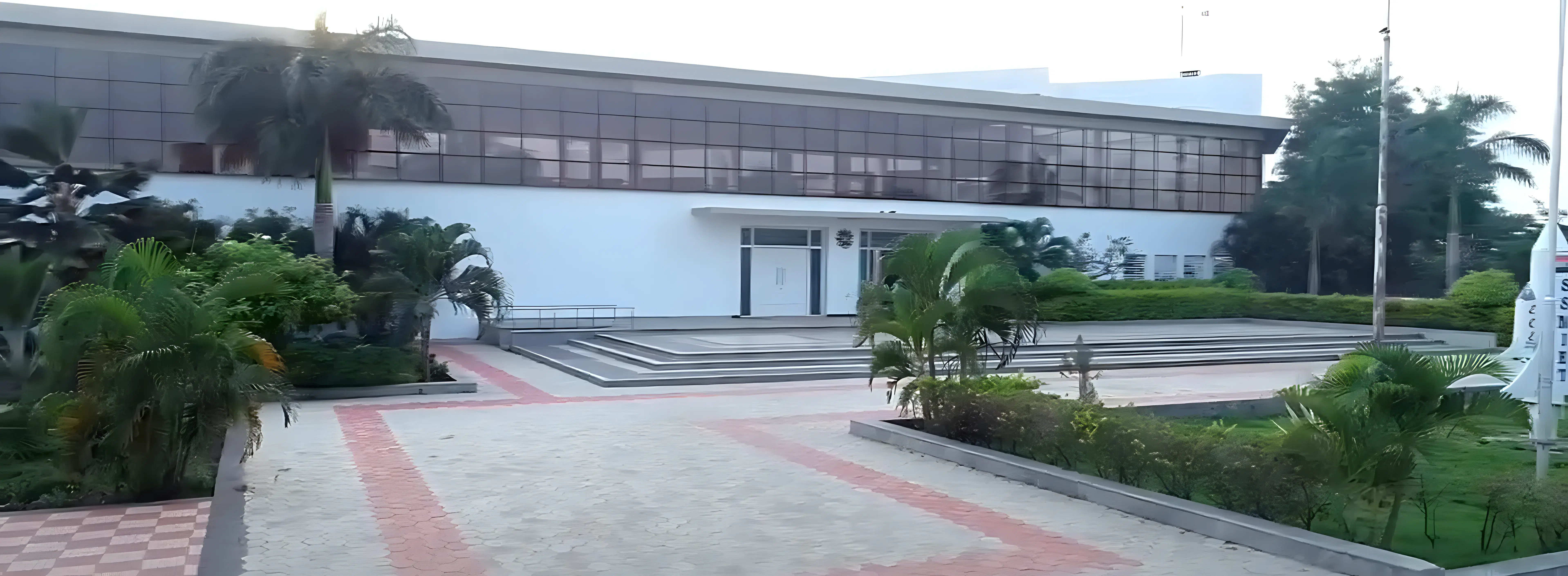 SSM Institute of Engineering and Technology Dindigul Campus photo 3