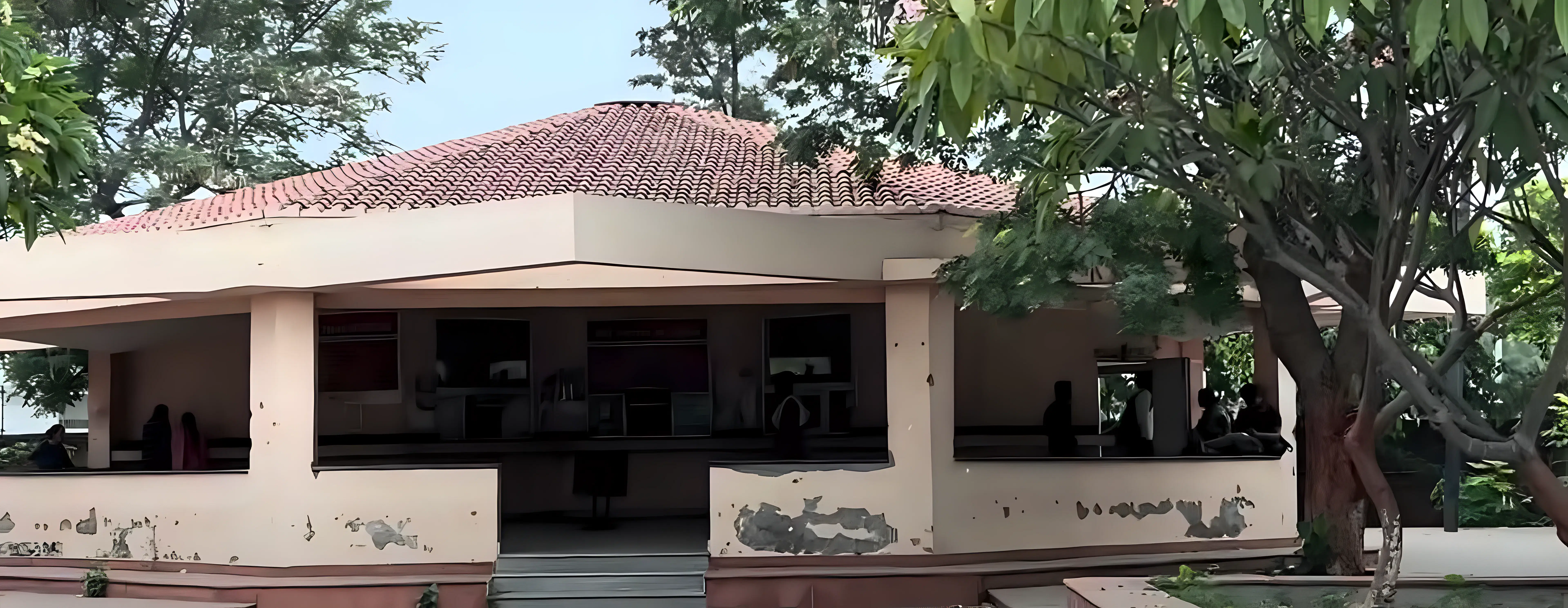 Vidya University canteen photo 1