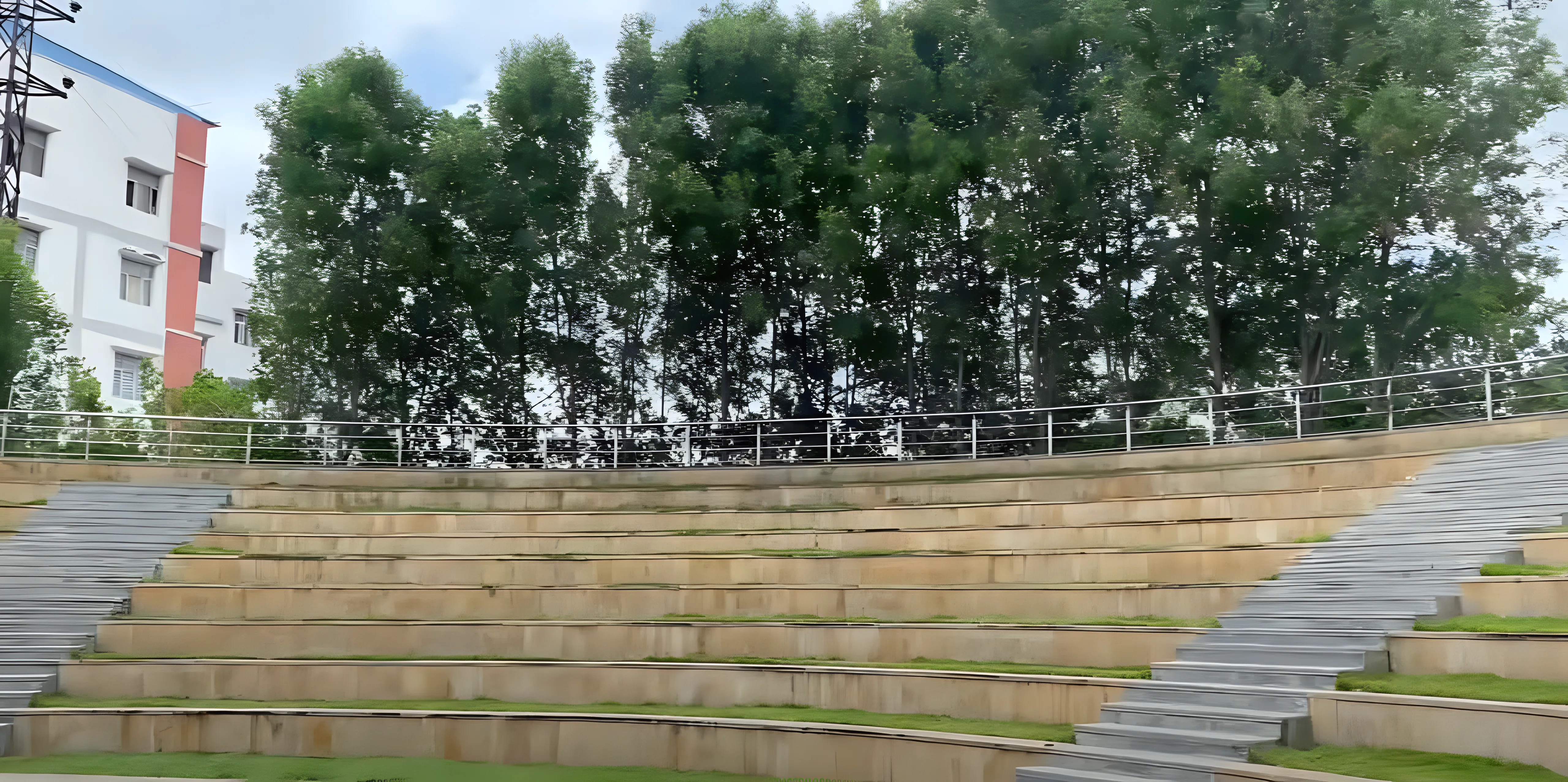 MREM Campus photo 4