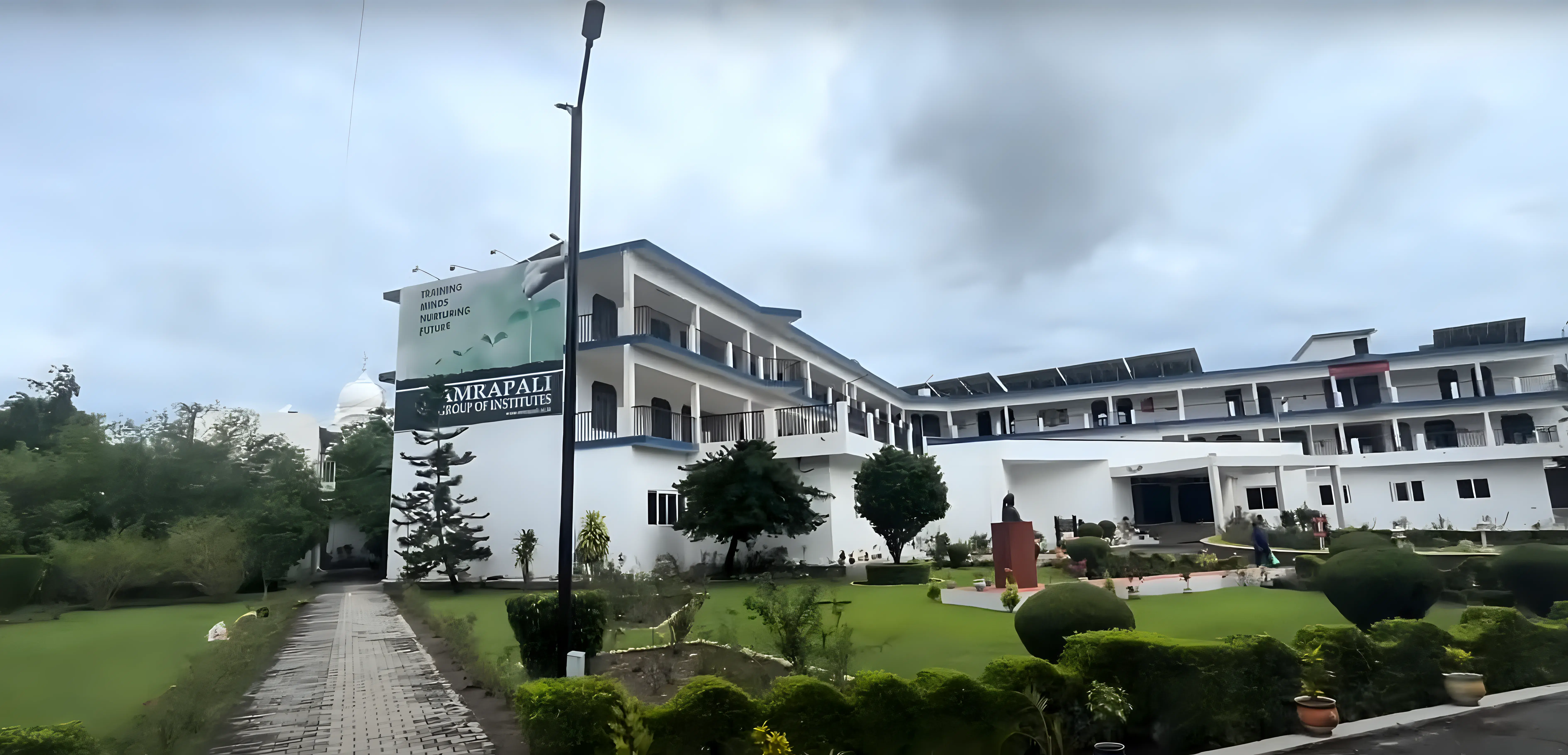 Amrapali University Haldwani campus photo 9