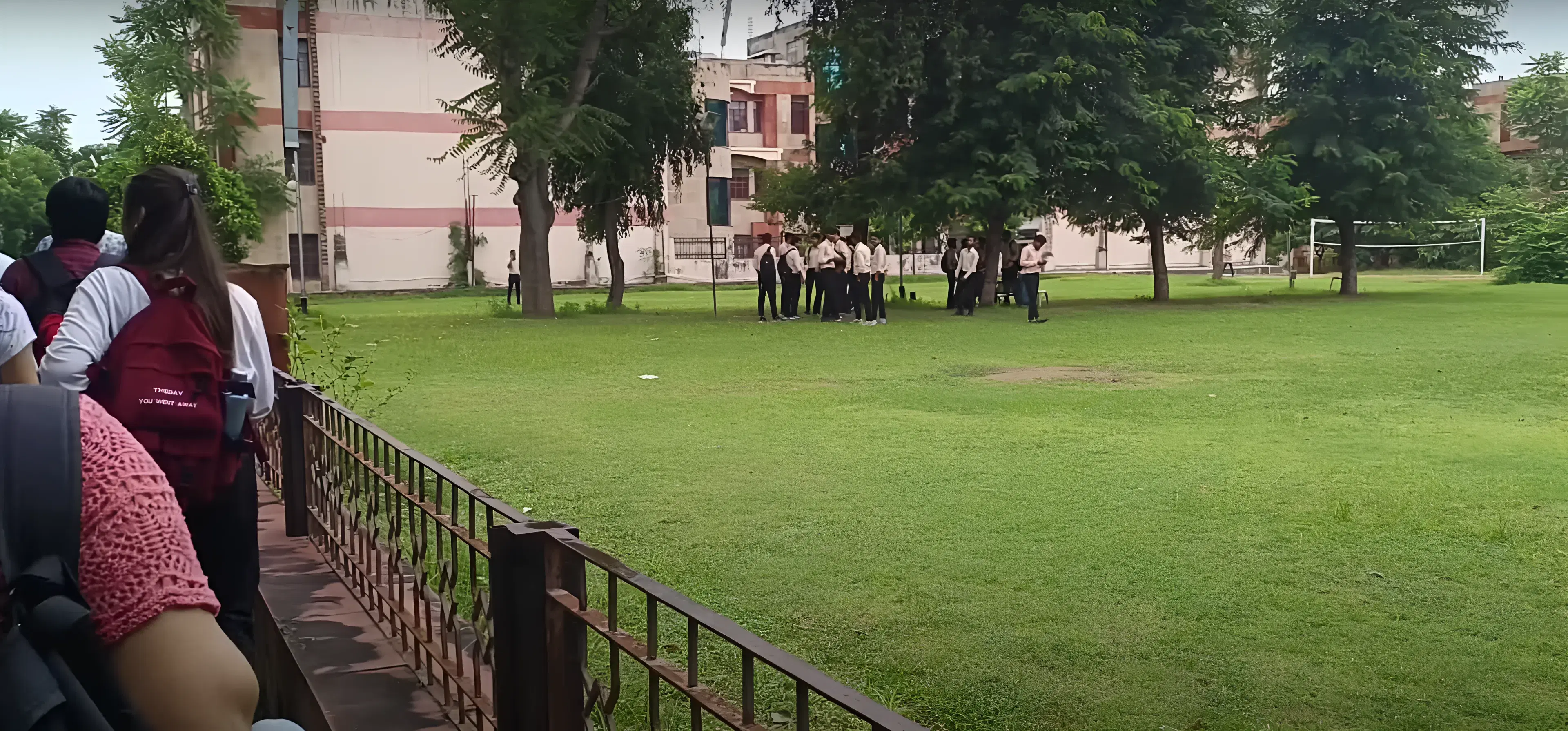 School of Distance Education and Learning, Jaipur National University Campus photo 7