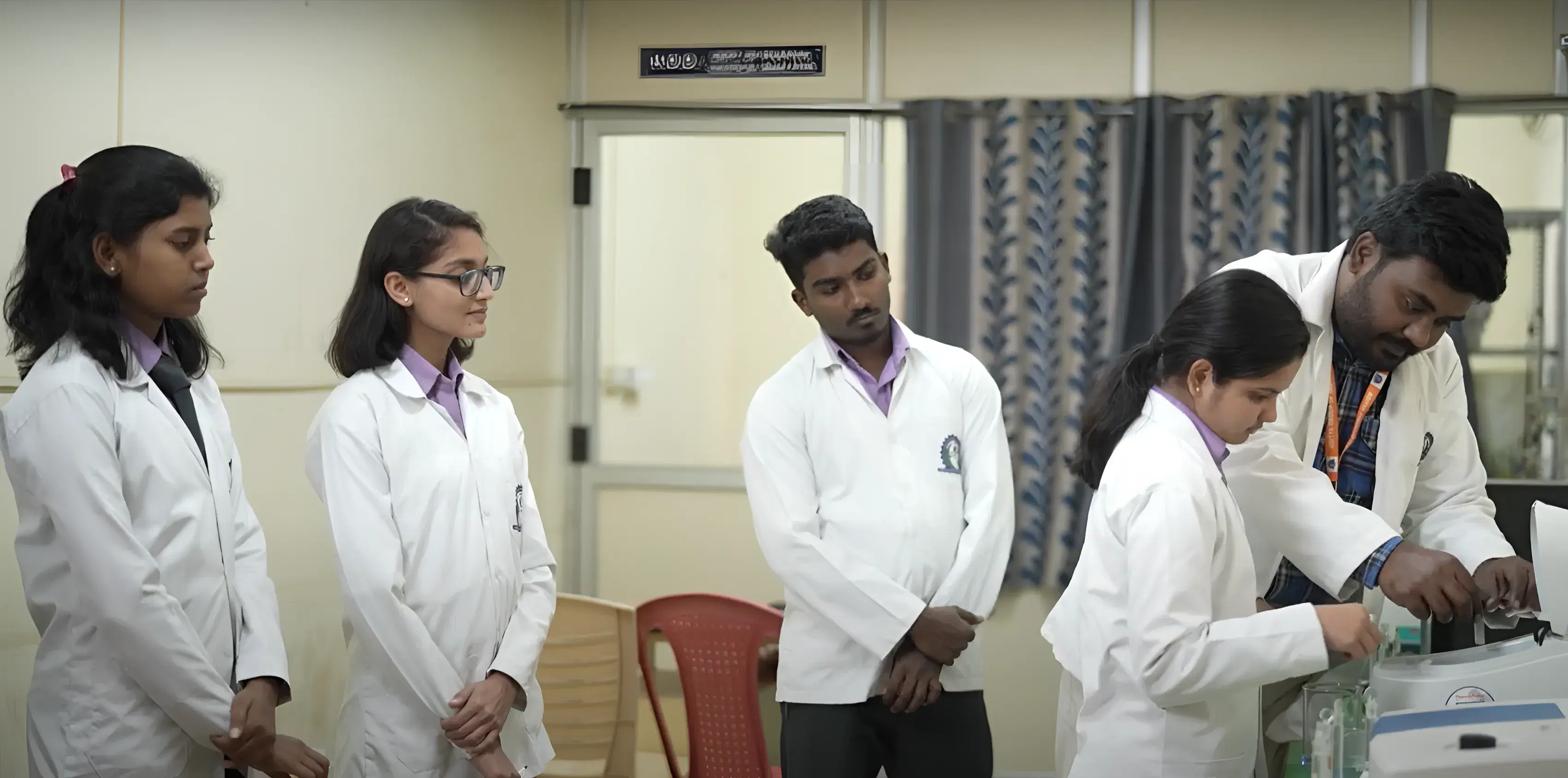 Aditya Group of Institutions Bangalore Lab photo 5