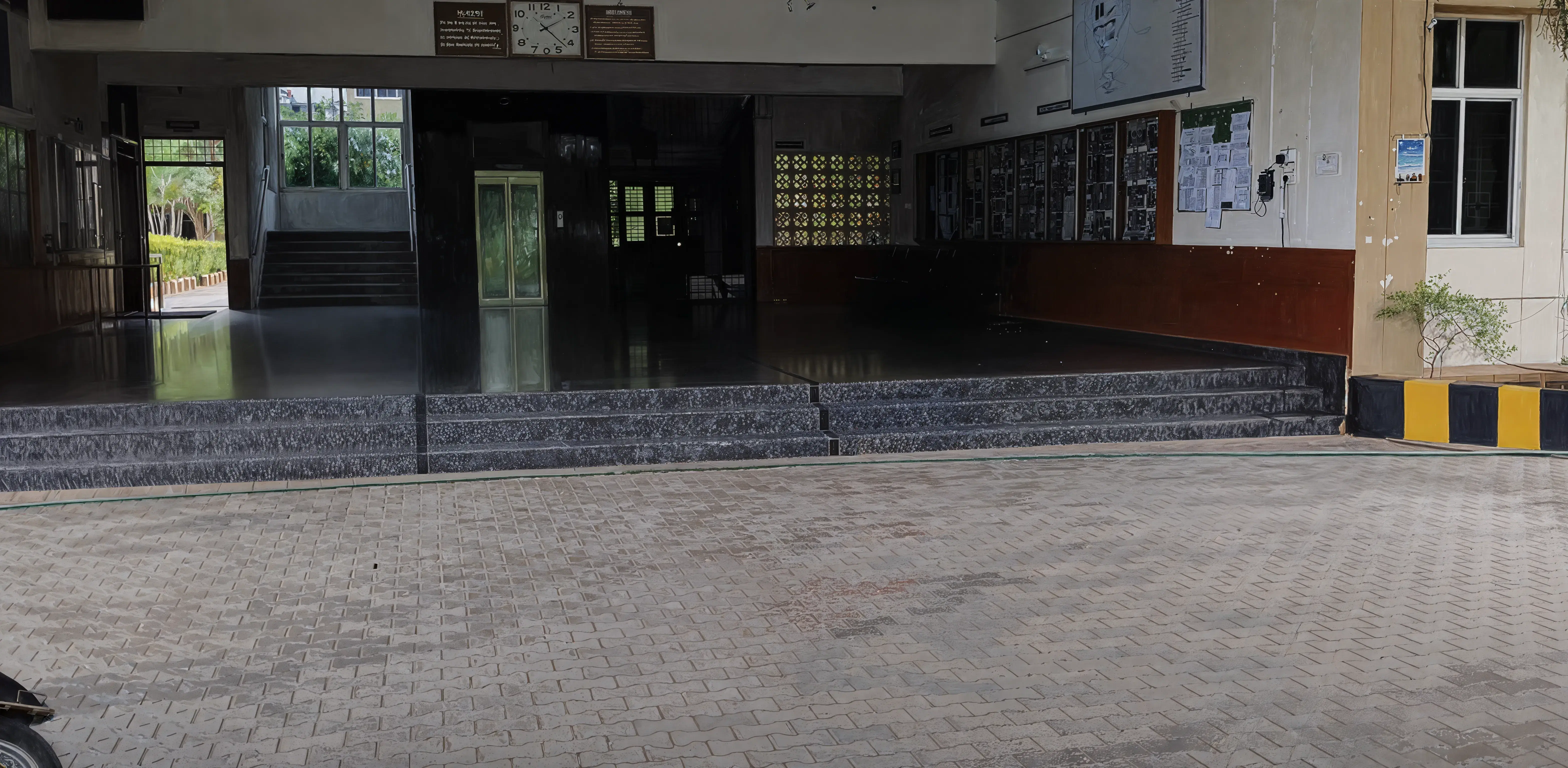 Bhavan's College Mumbai Academic Infrastructure photo 6