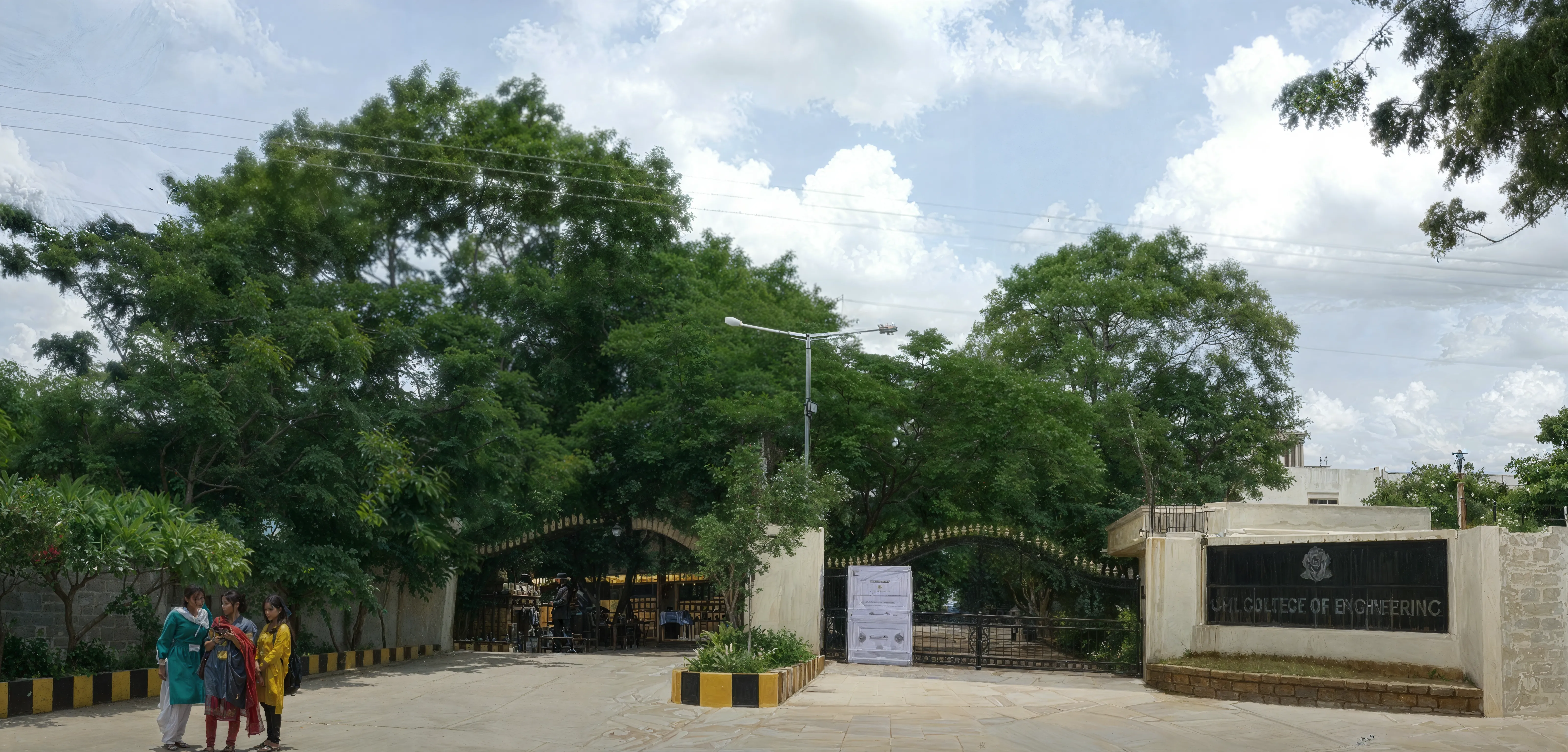 Bhavan's College Mumbai Campus photo 9