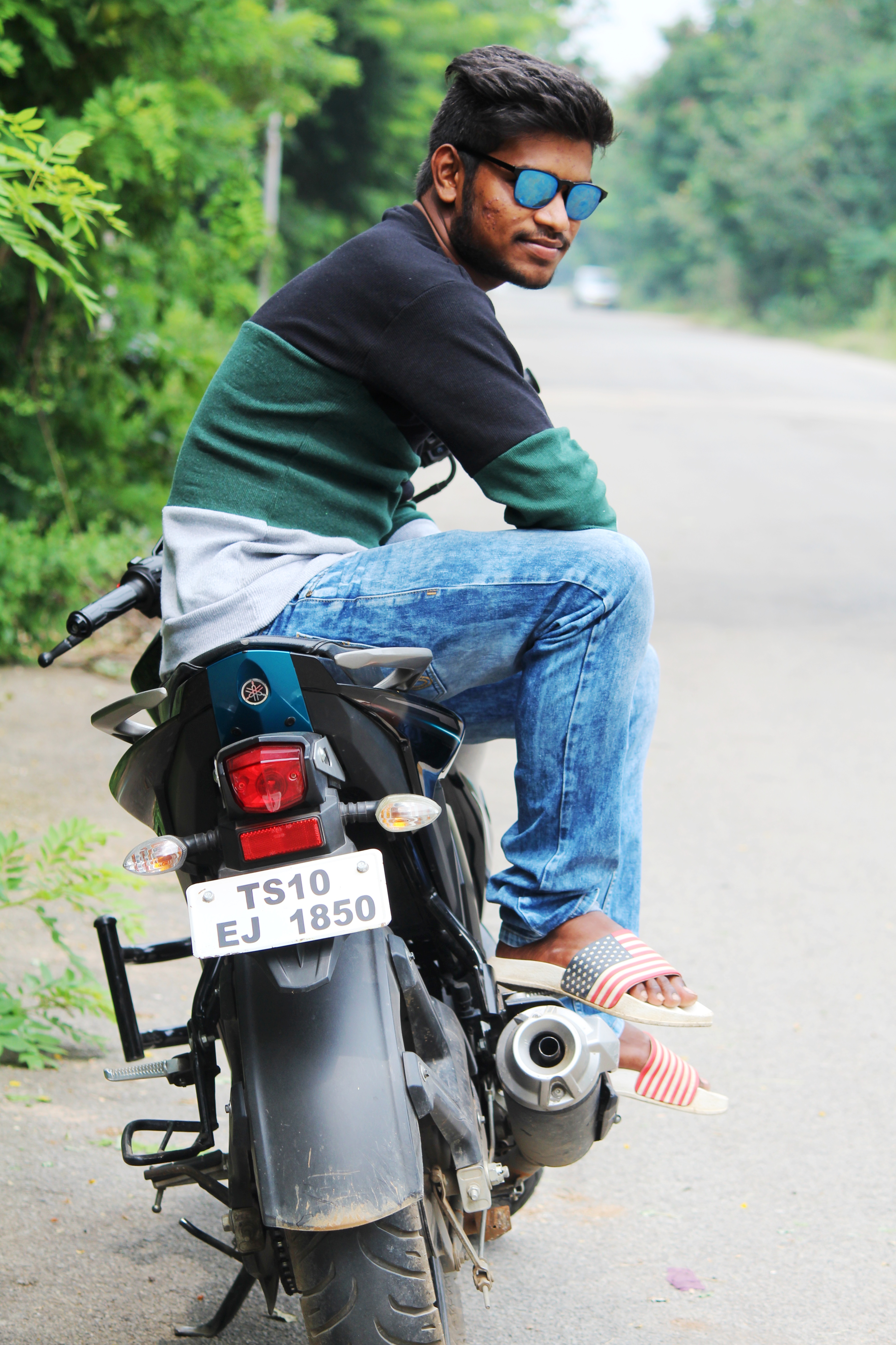 R.sai Santosh kumar