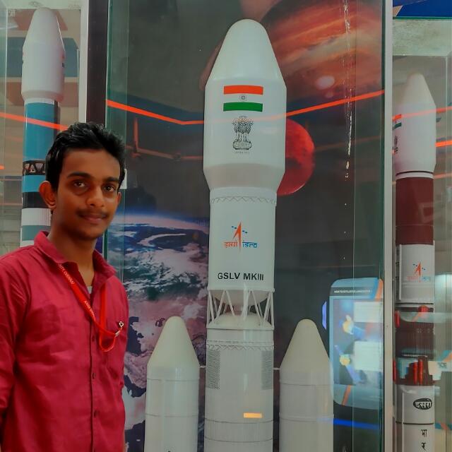 Yogeshwaran b