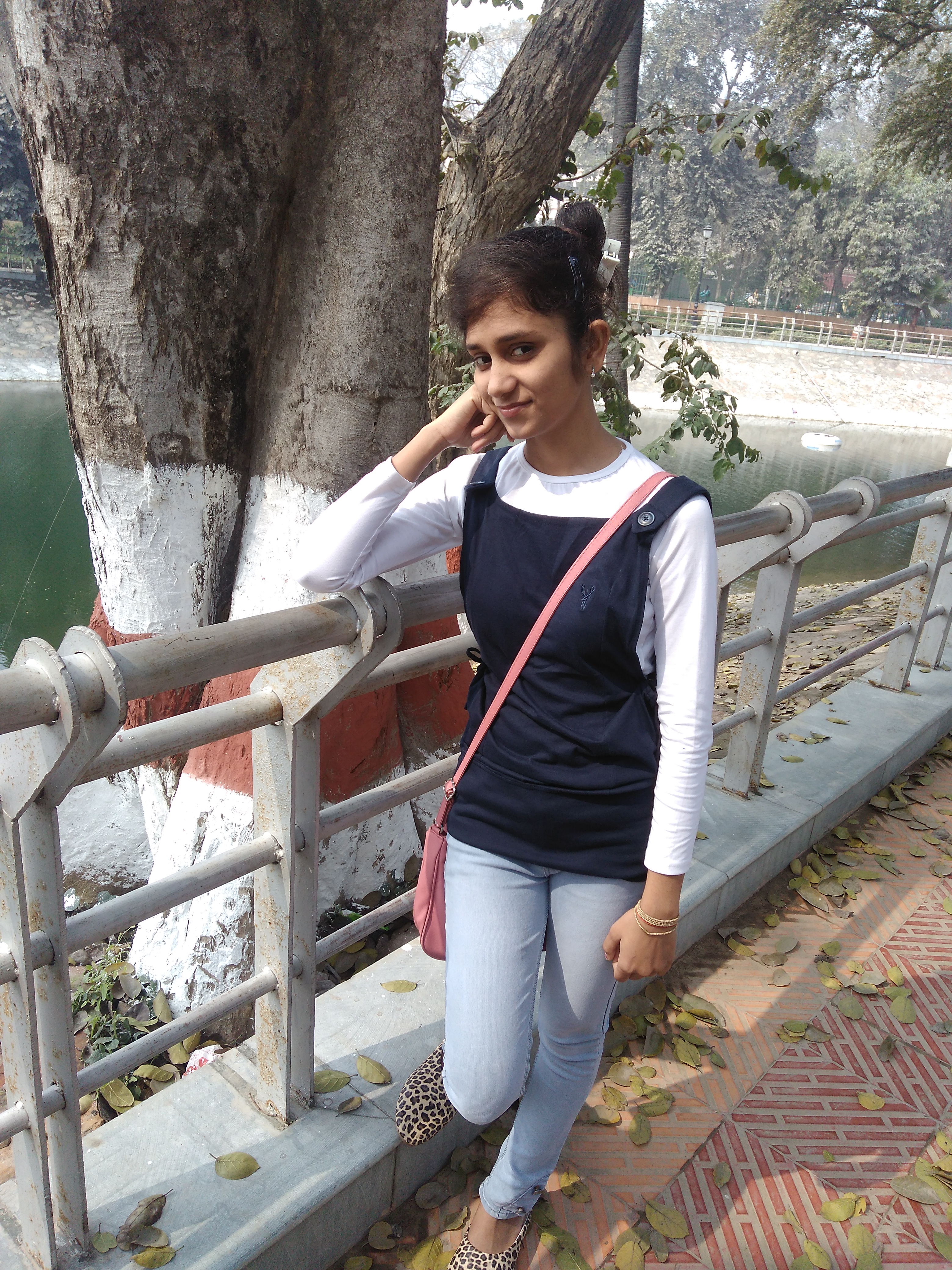 manya gupta