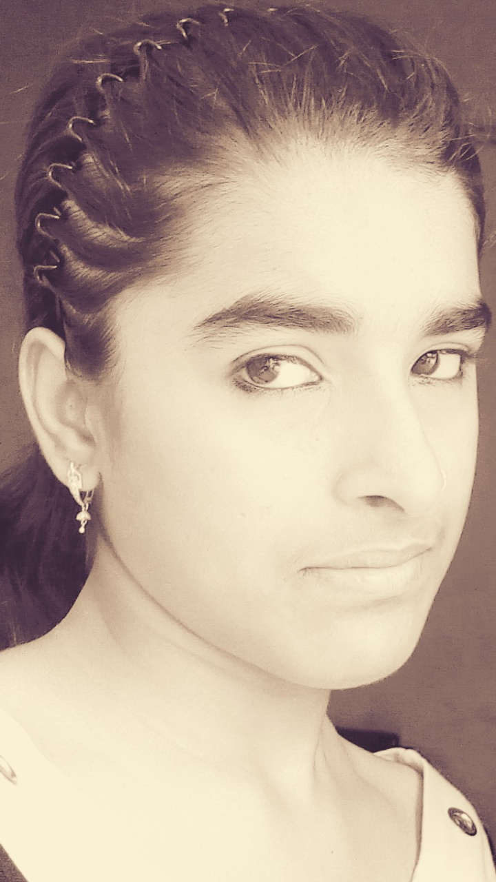shivangi kaushal