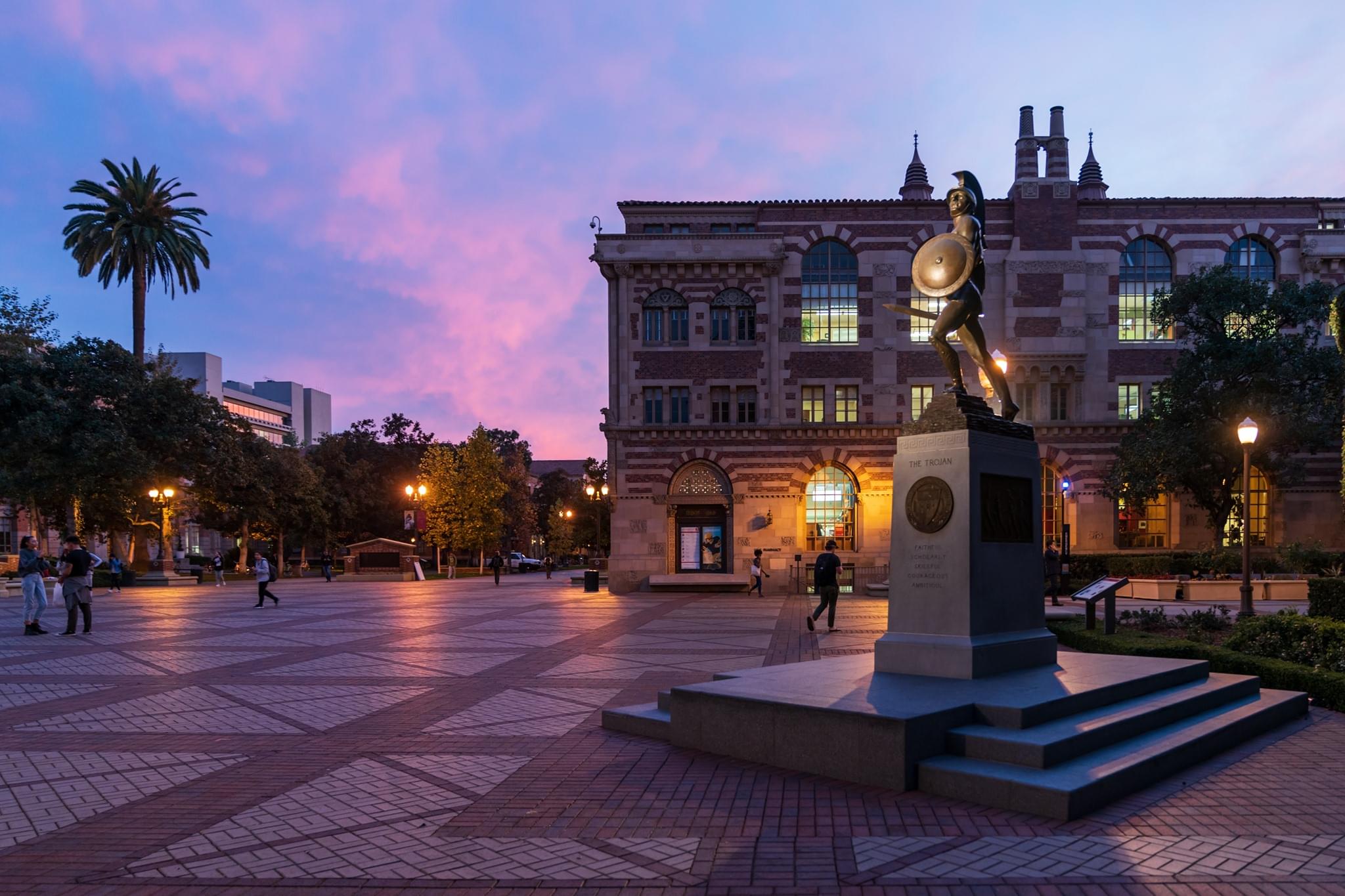 University of Southern California (USC) Courses and Fees 2025