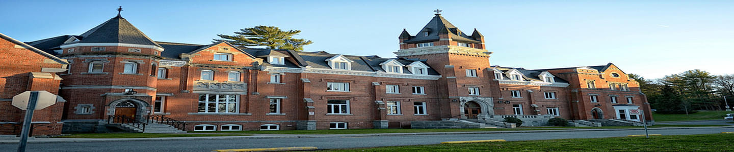 Bishop's University banner