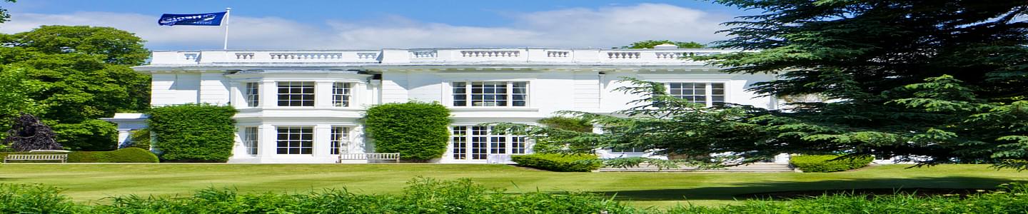 Henley Business School banner