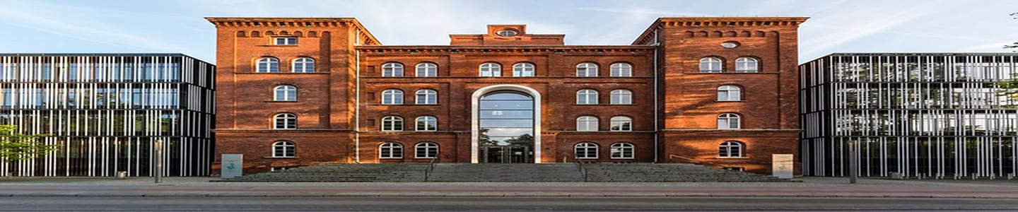 Hamburg University of Applied Sciences banner