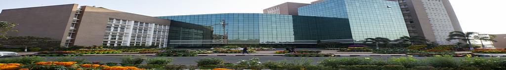 EMLYON Business School