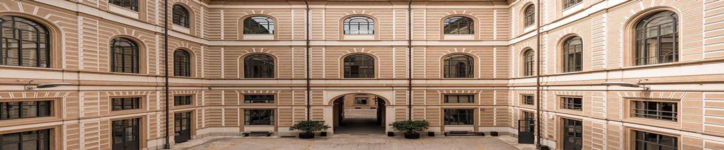 Milano Fashion Institute banner