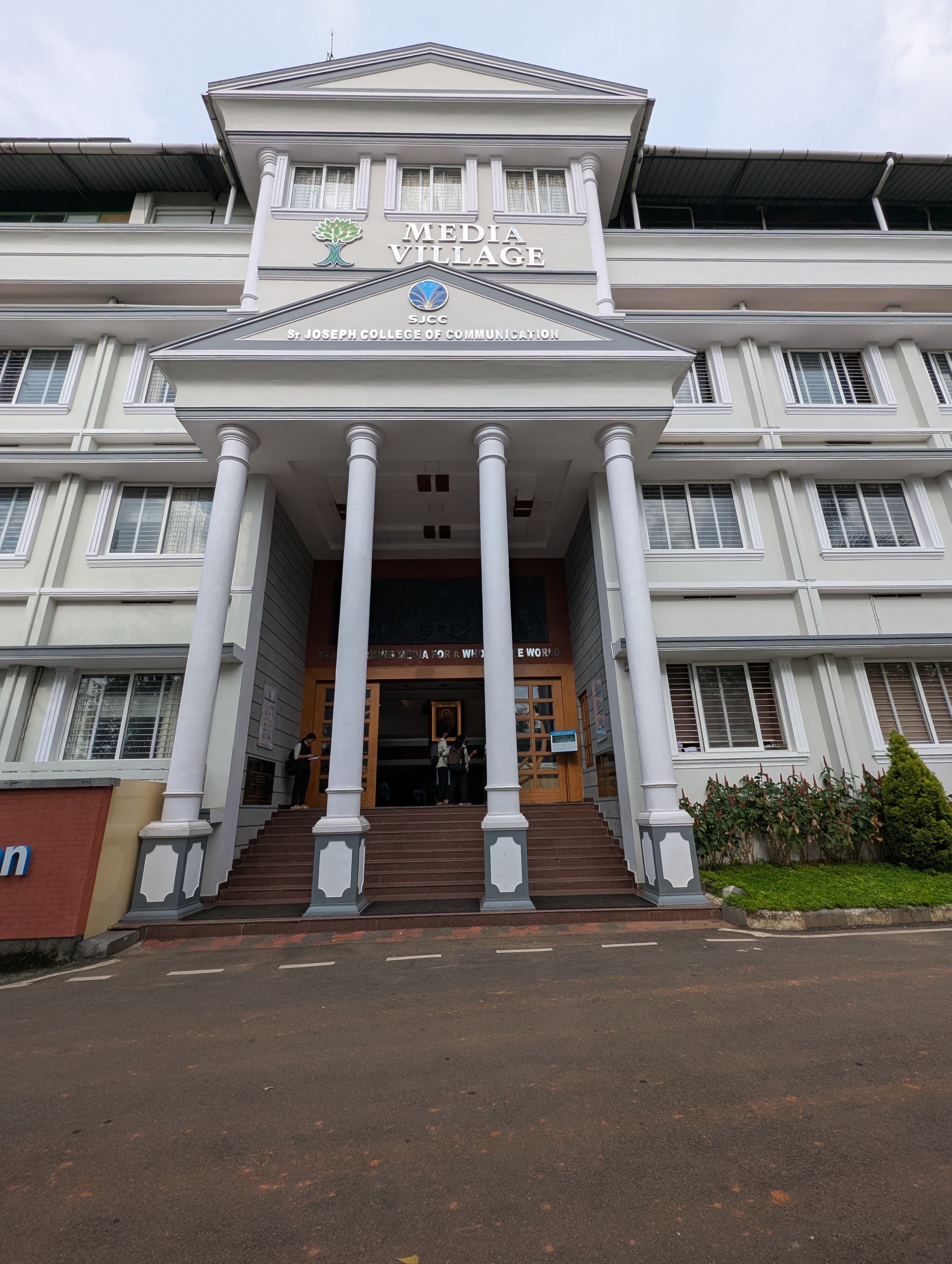 St Joseph College of Communication Changanacherry Academic Block/ Main Building media (6) by 1763724761_MAINBLOCK(2).jpg