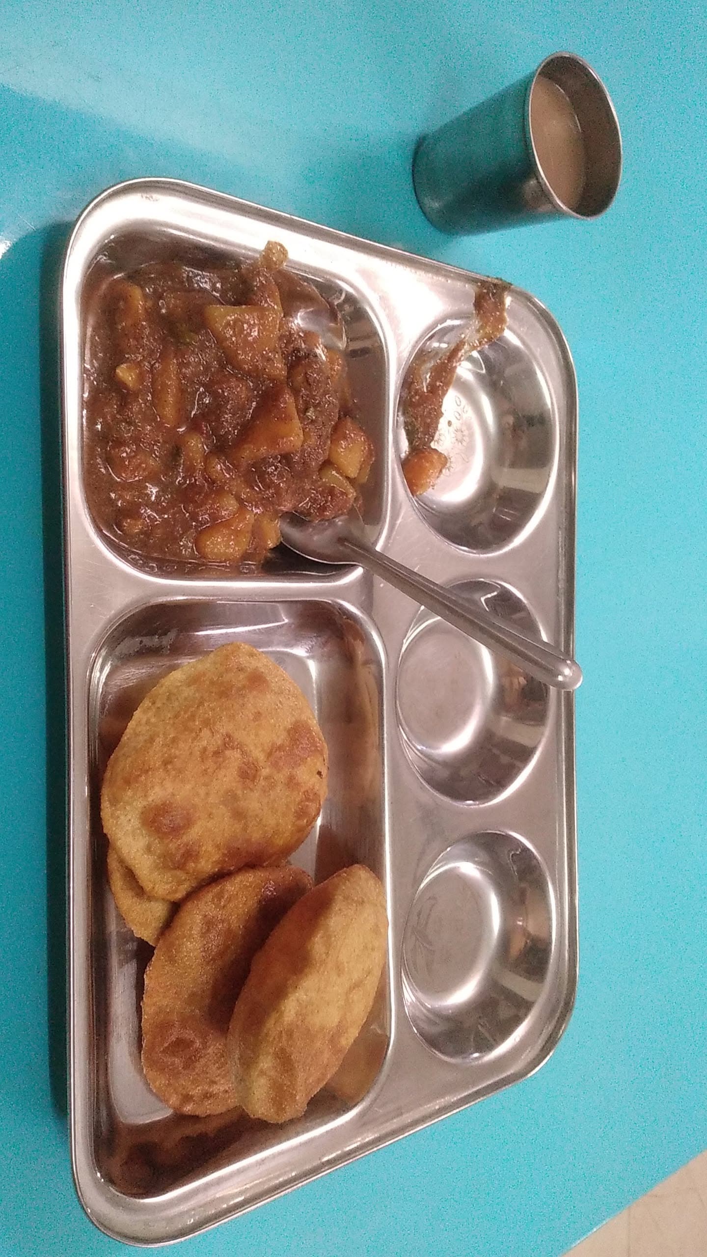 SHUATS Hostel Mess Food media (8) by 1768630406_Snapchat-1679405776.jpg