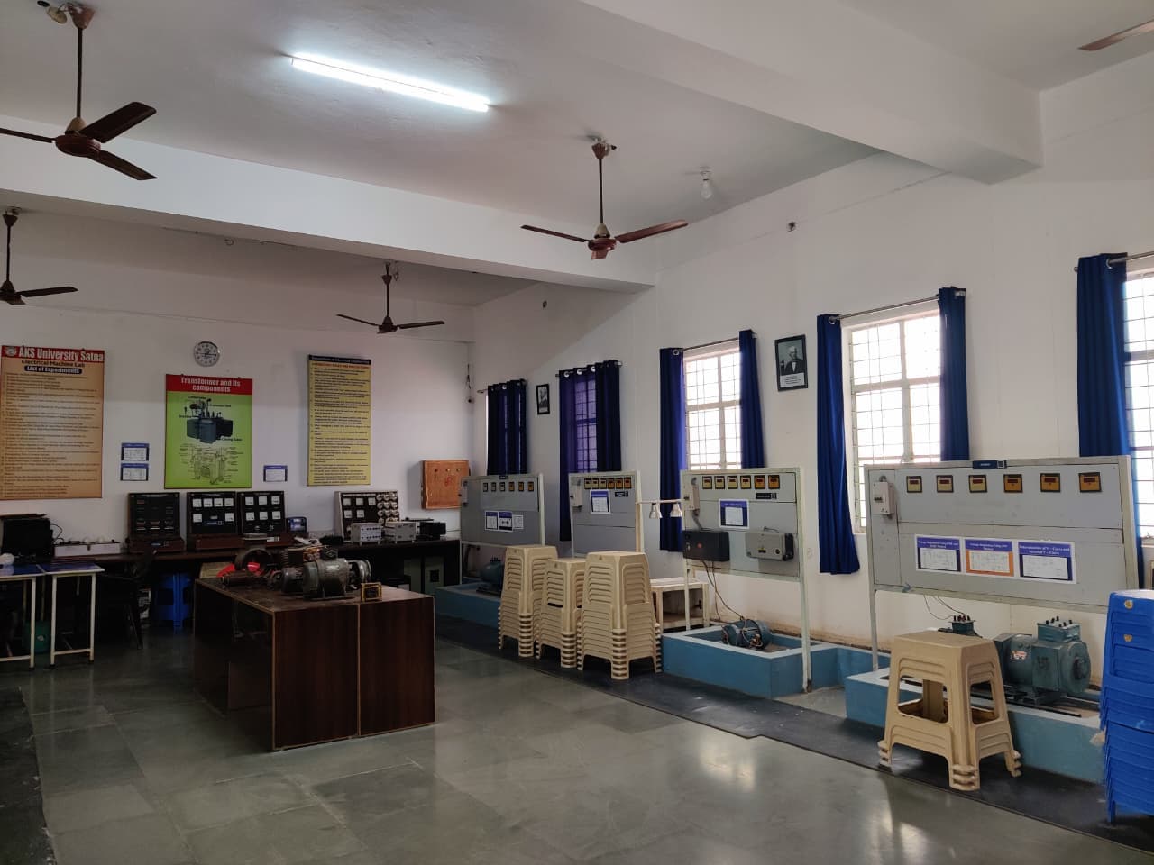 AKS University Satna Campus Labs media (14) by 1769851680_WhatsAppImage2026-01-10at1.15.52PM.jpeg