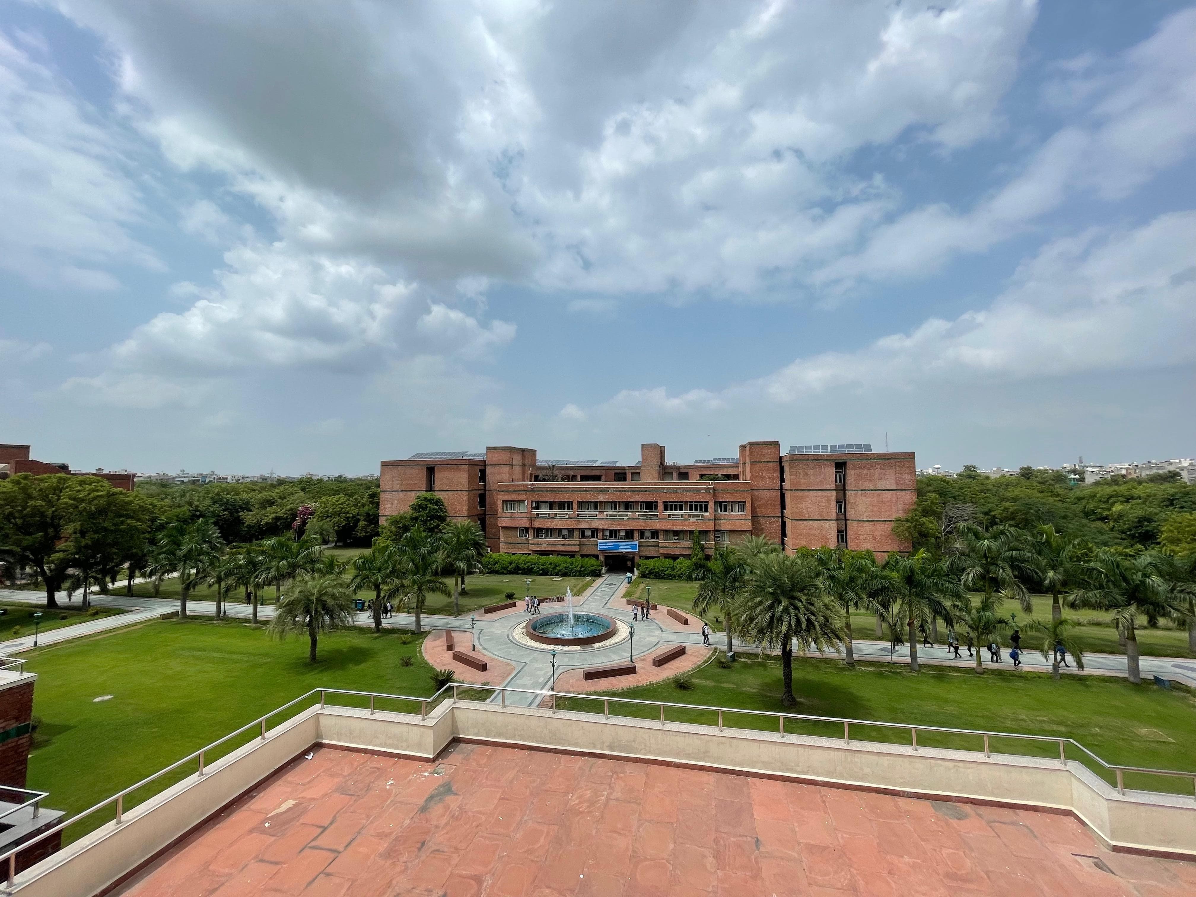 NSUT Academic Block- Main Building media (8) by 1770041859_MainBuilding.jpeg