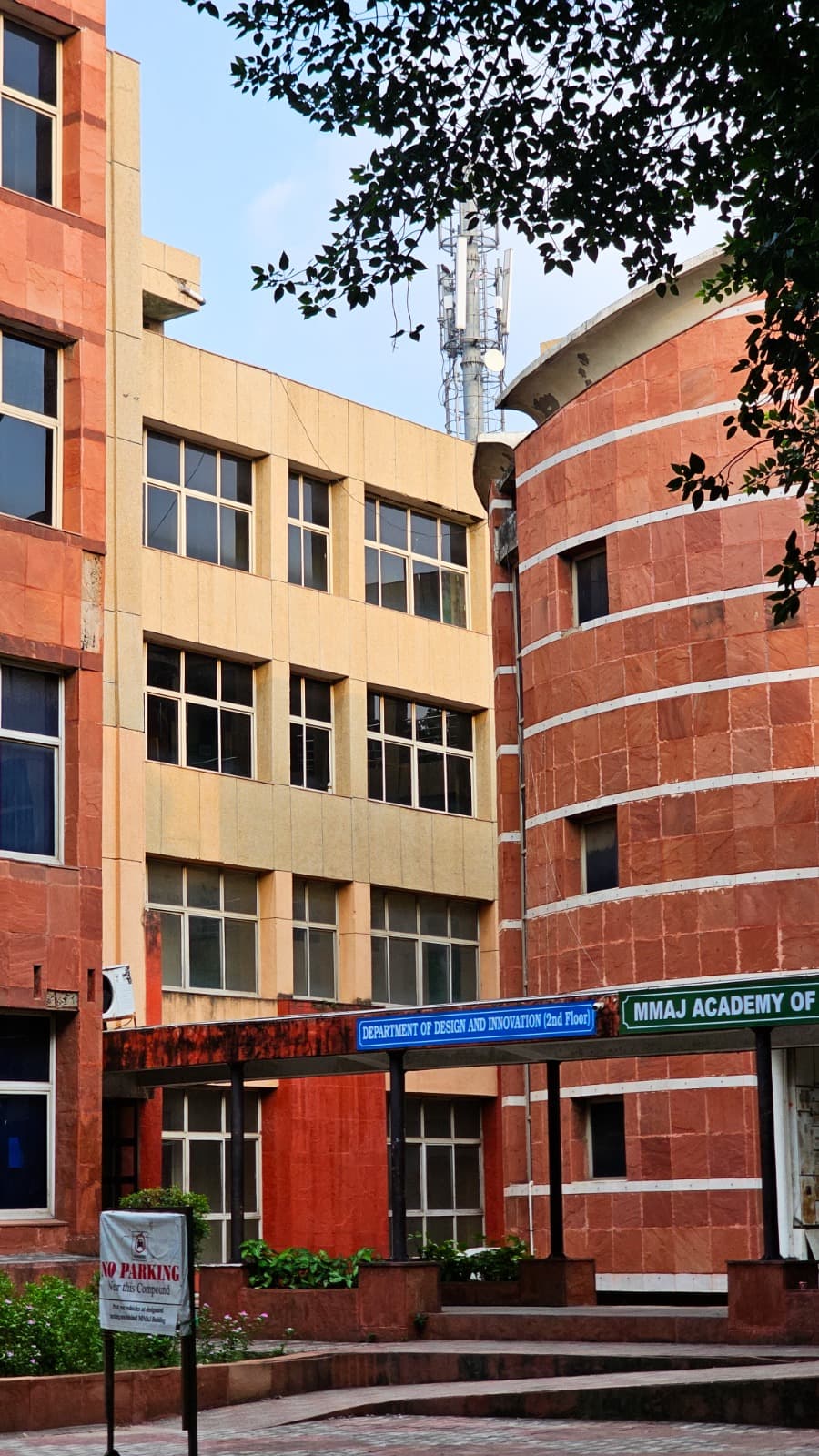 Jamia Millia Islamia University Academic Block- Main Building media (6) by 1770042465_4a753c7e-36c1-4af3-a842-60007402d57c.jpg